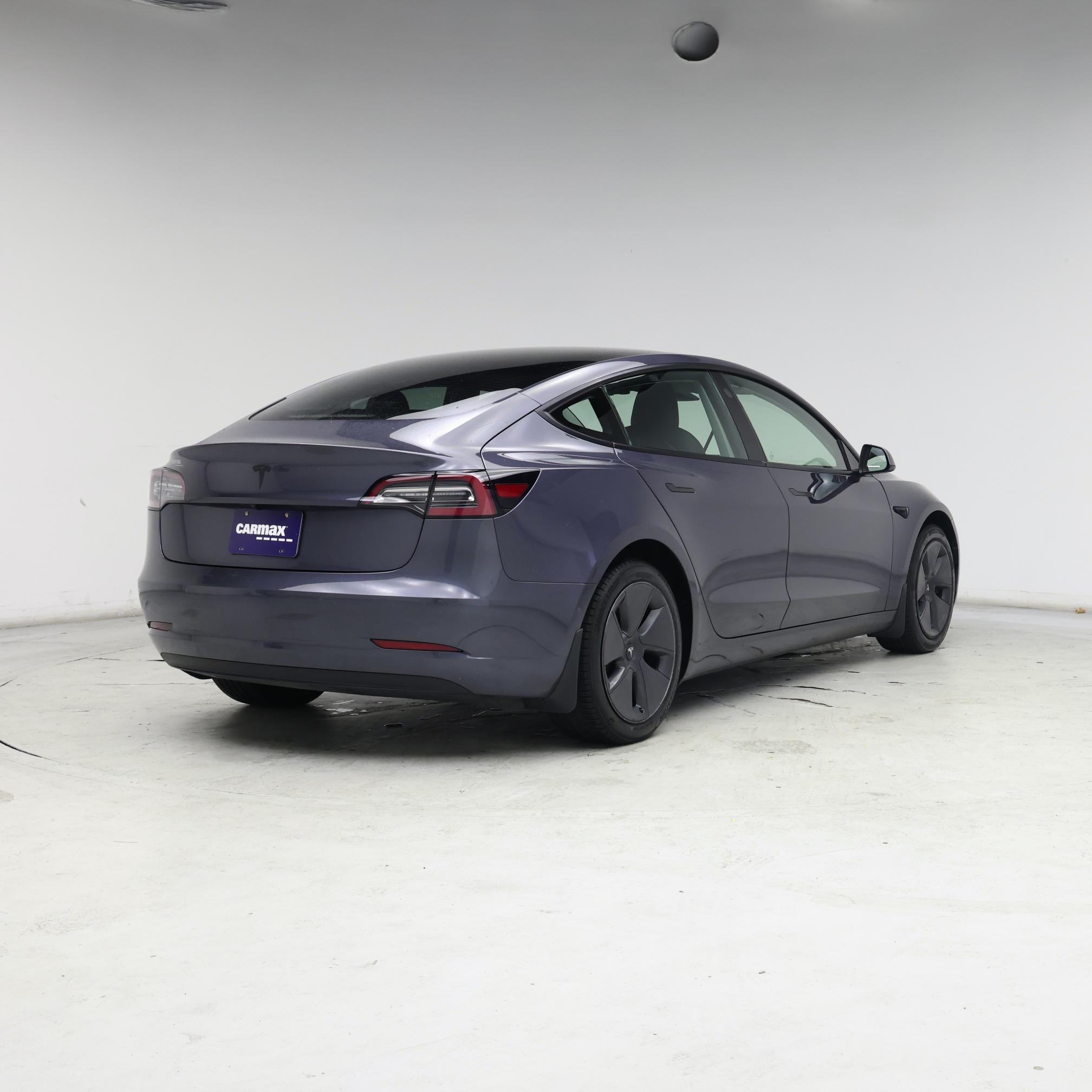 Thumbnail: 2022 Tesla Model 3 - 8