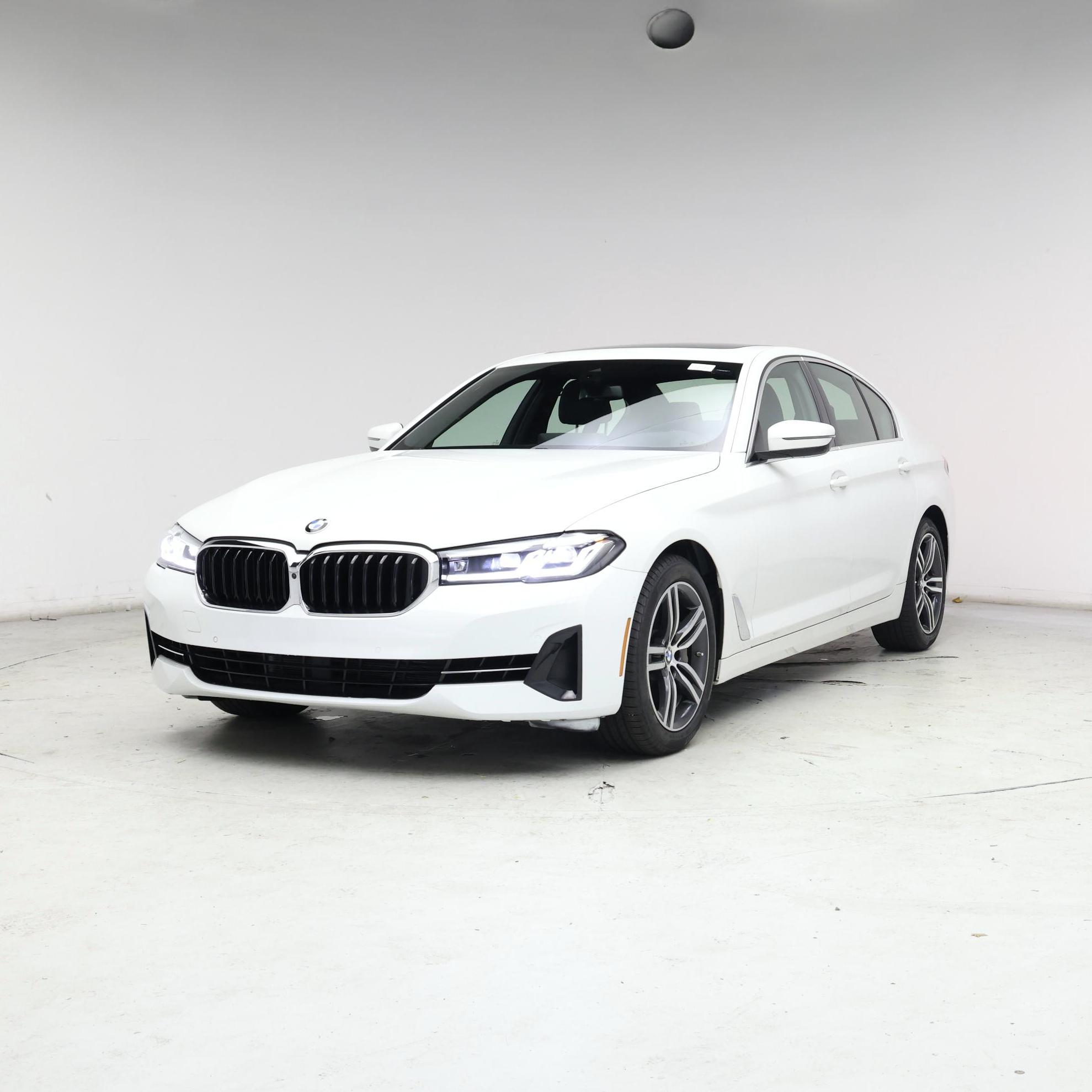 Thumbnail: 2021 BMW 5 Series - 4