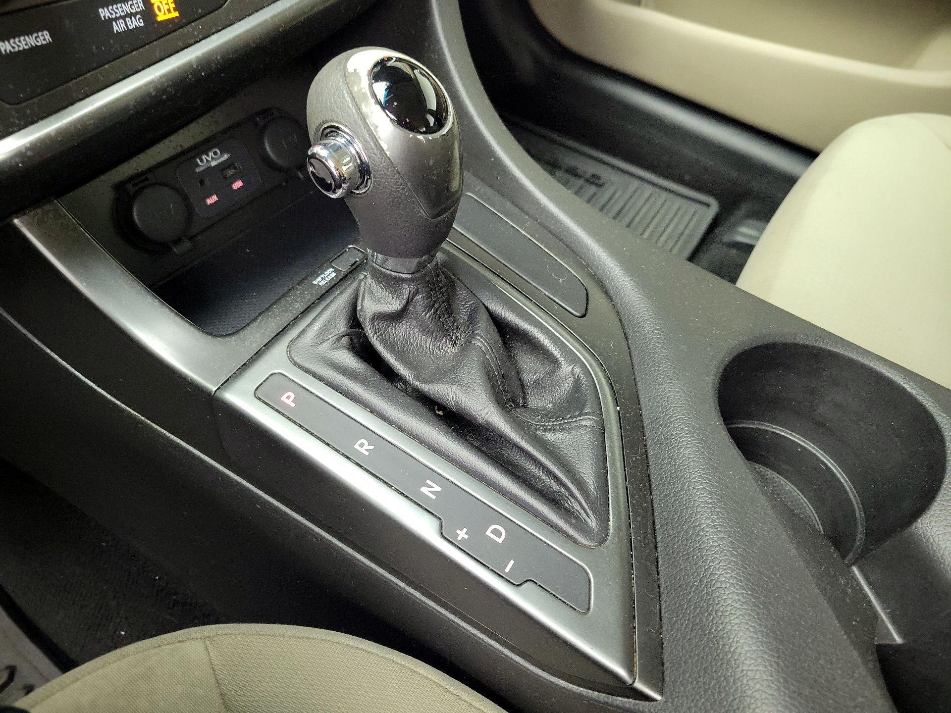 Thumbnail: 2013 Kia Optima - 17