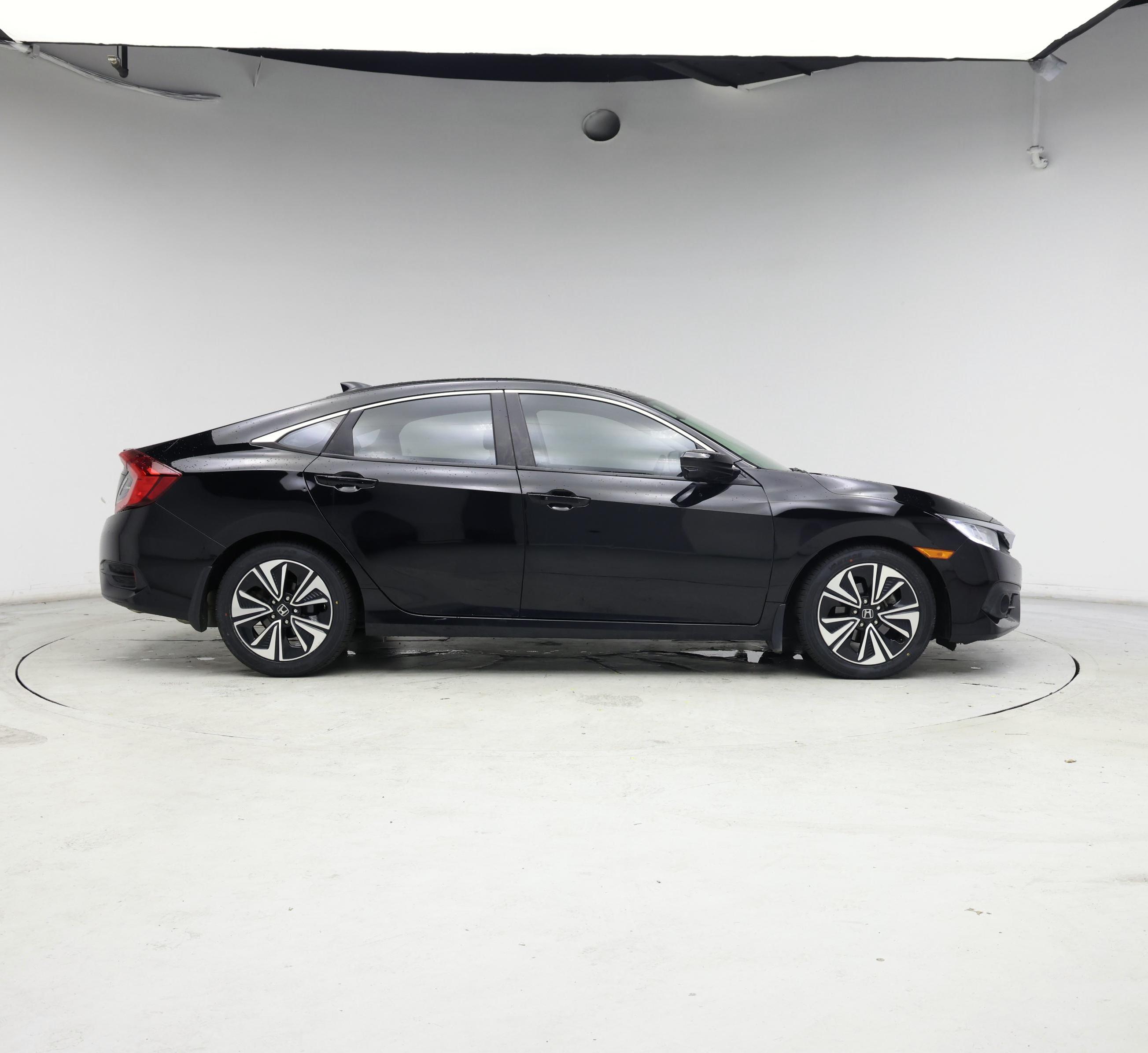 Thumbnail: 2017 Honda Civic - 7