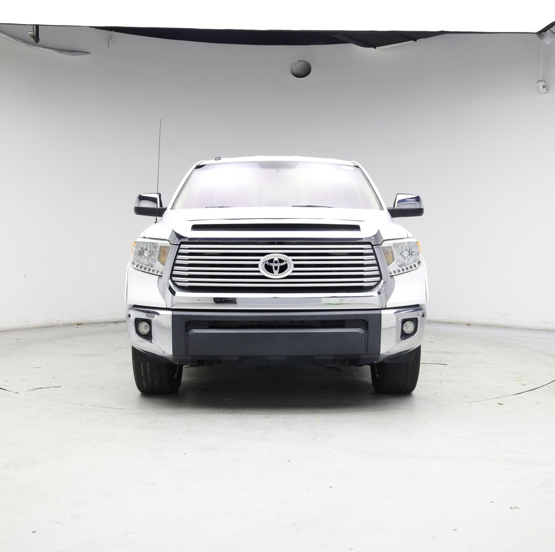 Thumbnail: 2015 Toyota Tundra - 5