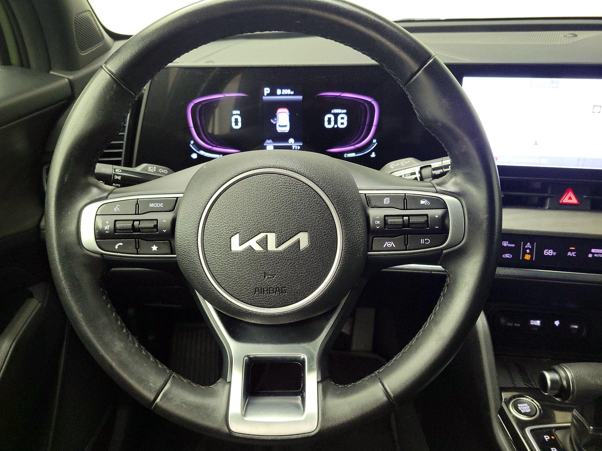 Thumbnail: 2023 Kia Sportage - 10