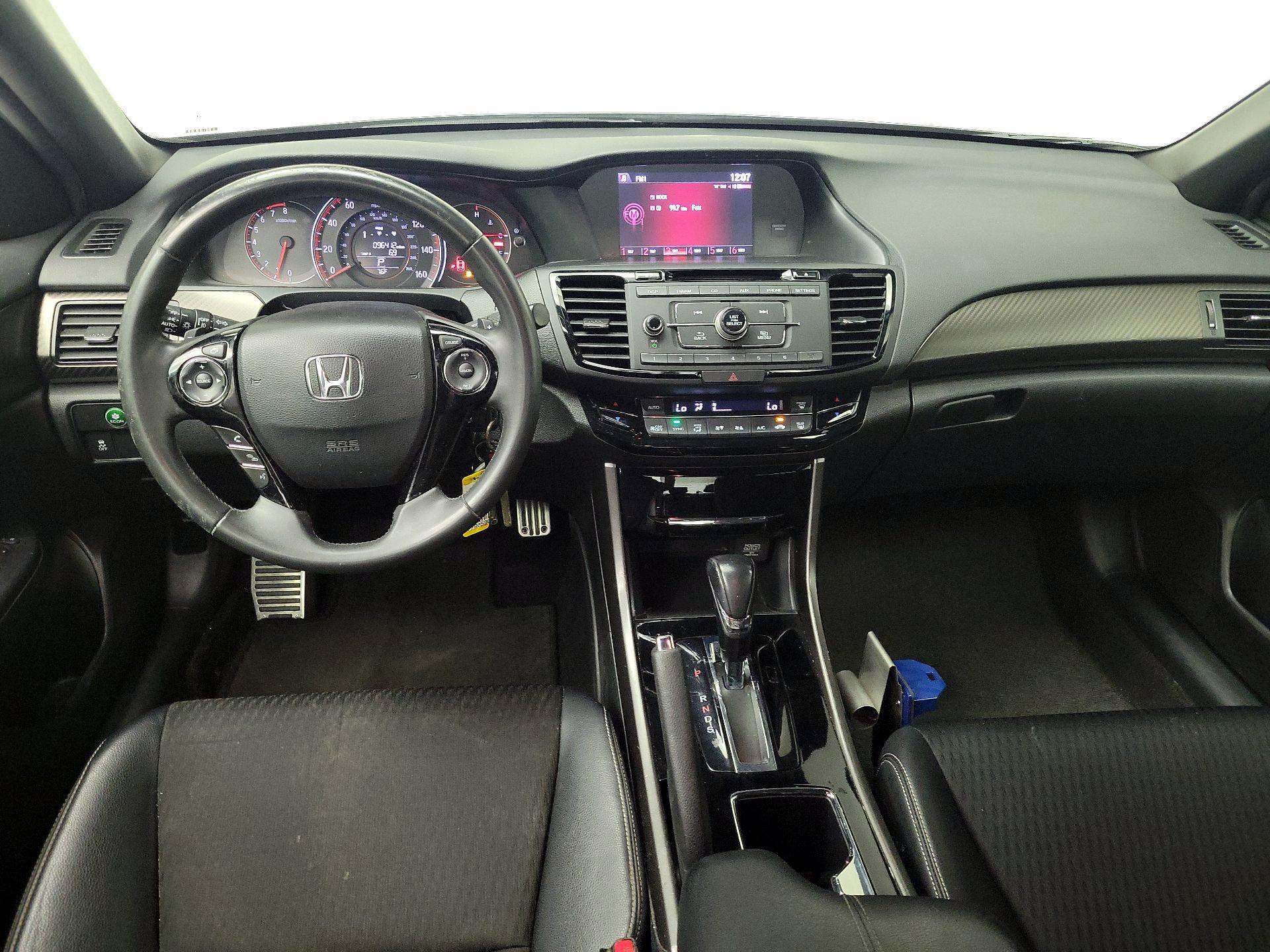 Thumbnail: 2016 Honda Accord - 9