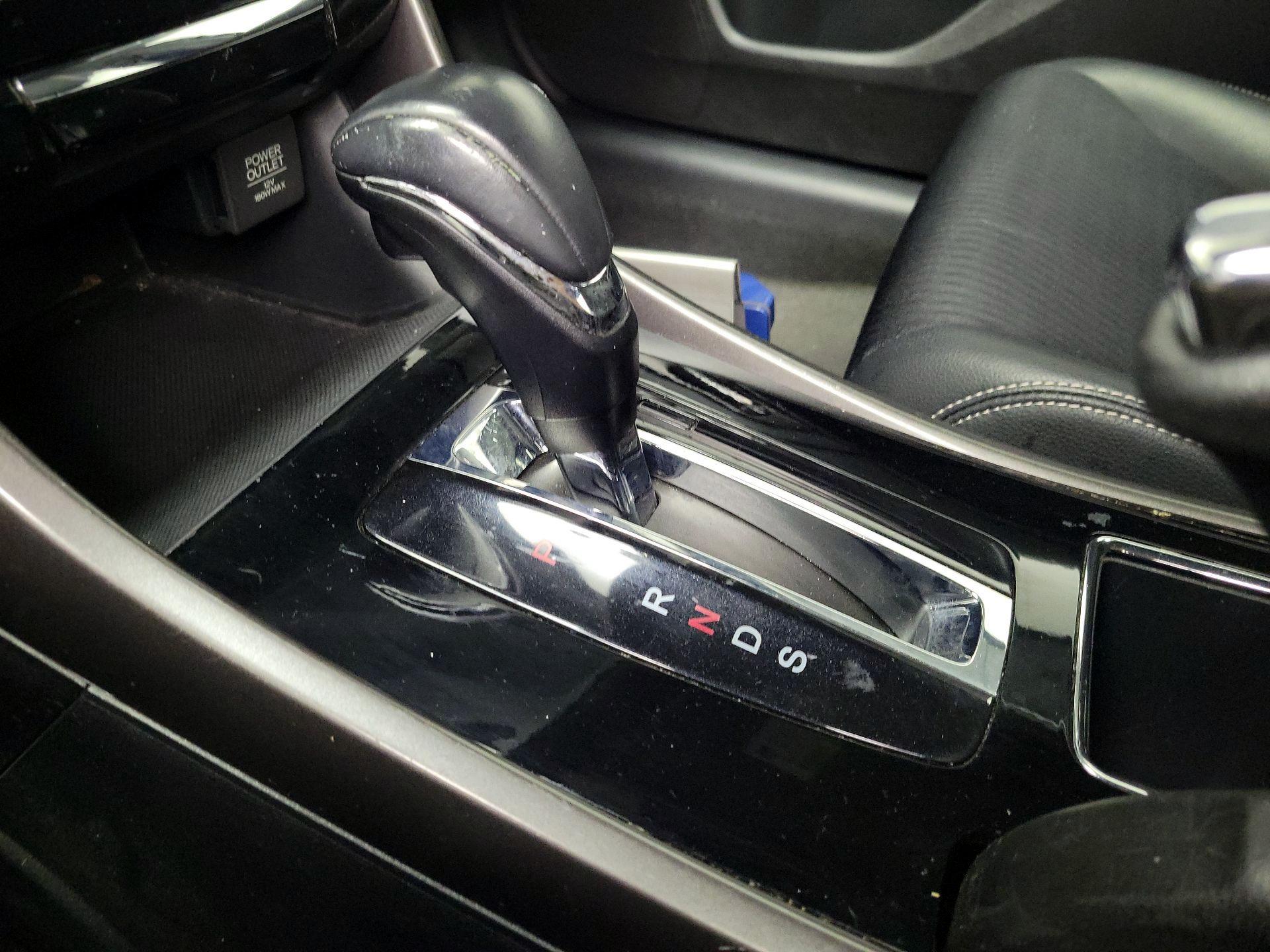 Thumbnail: 2016 Honda Accord - 17