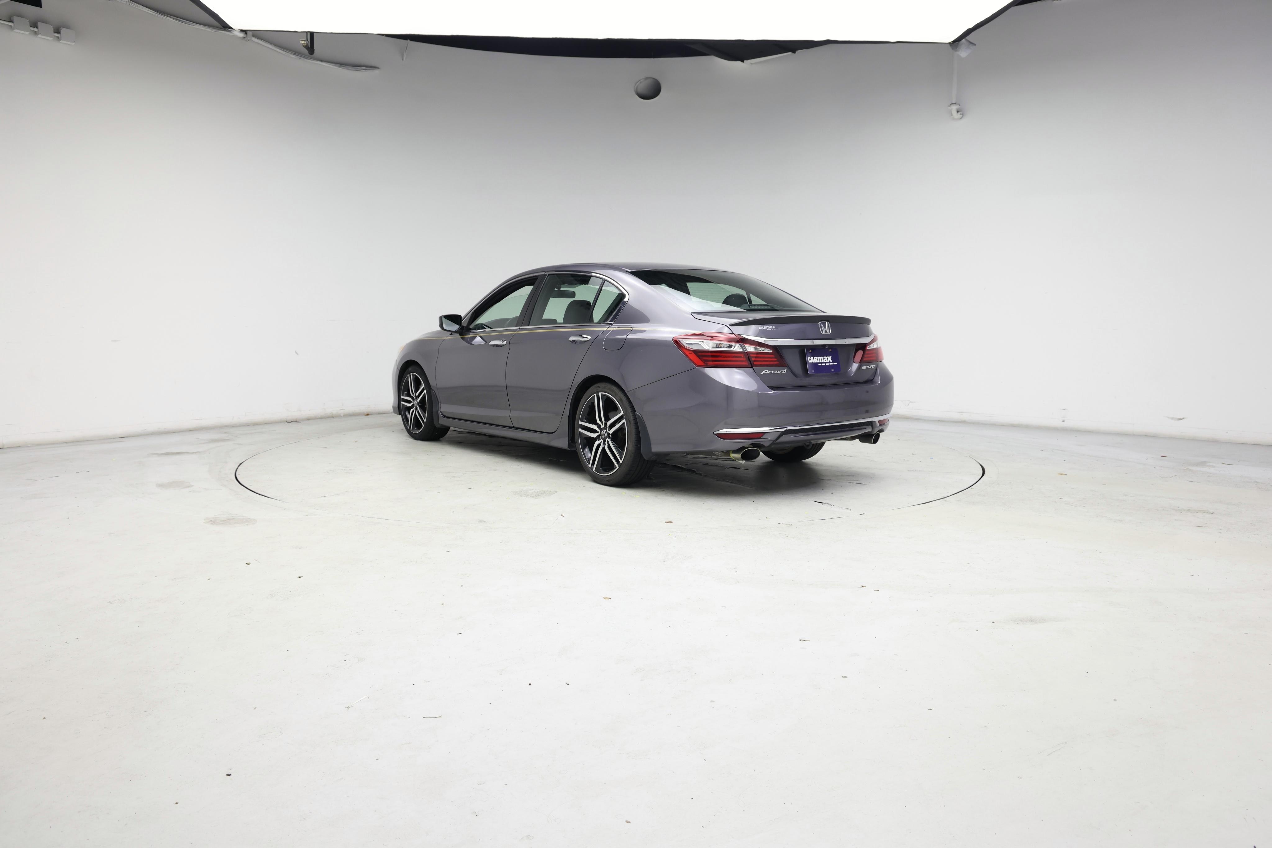 Thumbnail: 2016 Honda Accord - 2