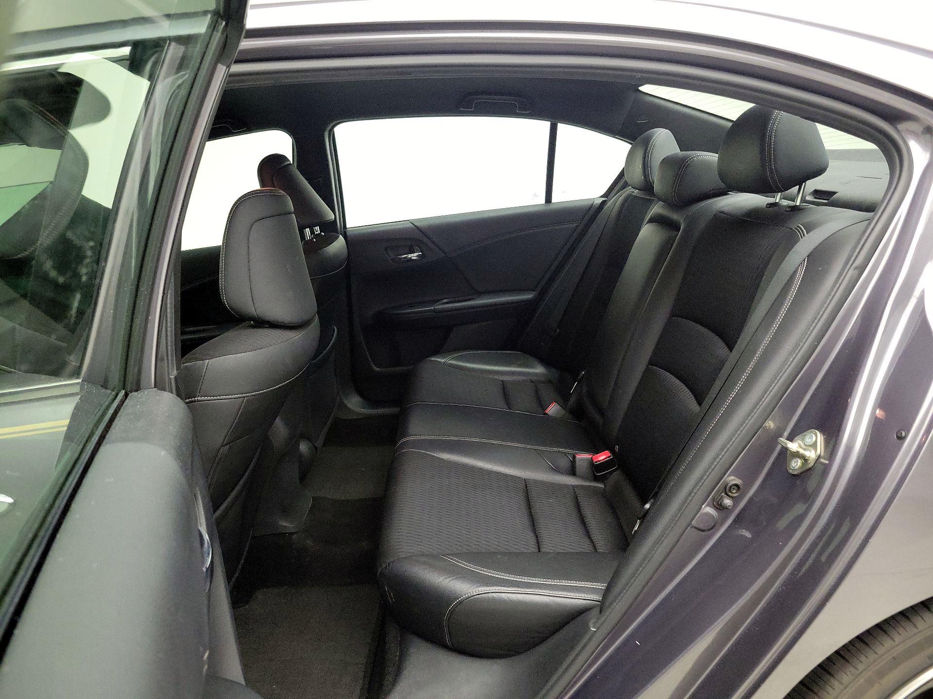 Thumbnail: 2016 Honda Accord - 19