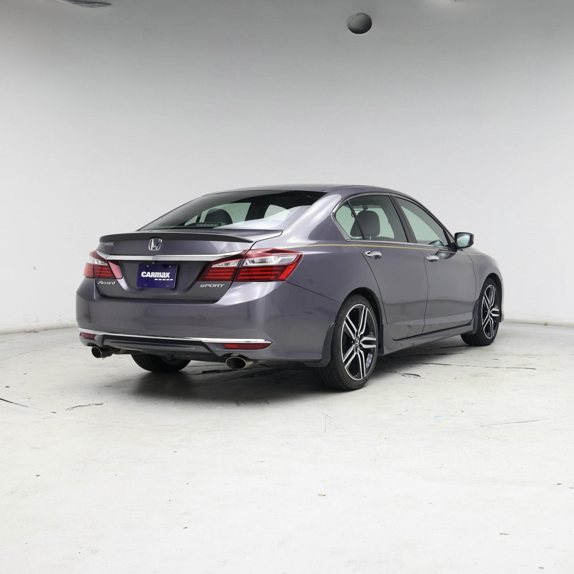 Thumbnail: 2016 Honda Accord - 8