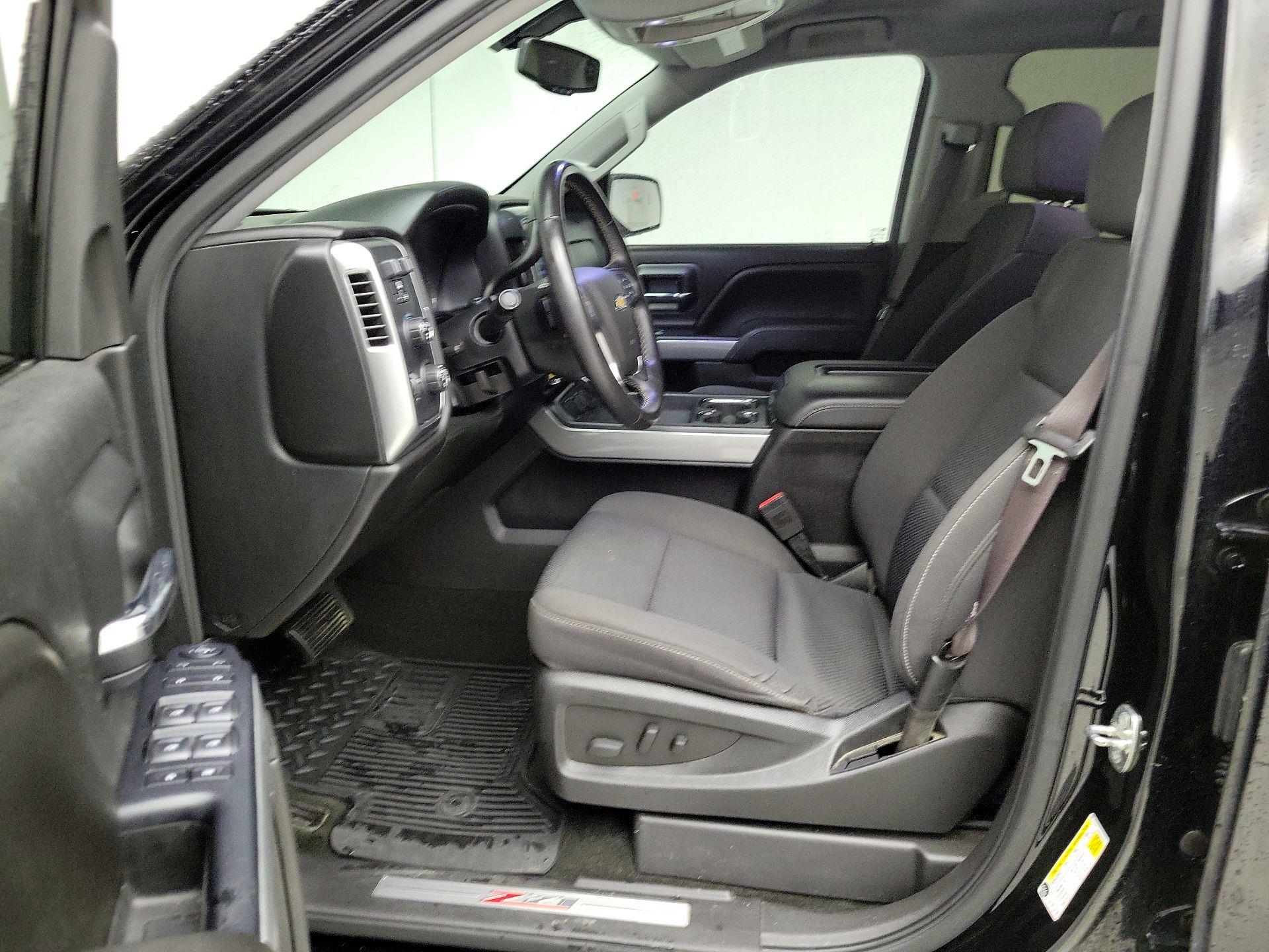 Thumbnail: 2017 Chevrolet Silverado 1500 - 11