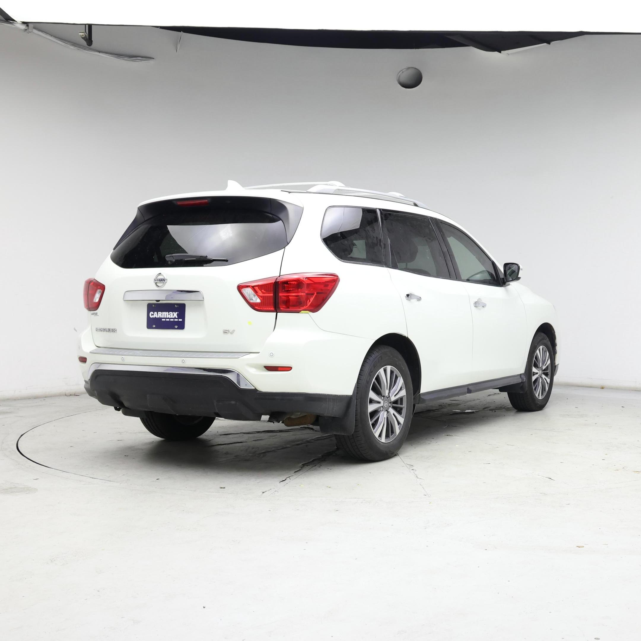 Thumbnail: 2019 Nissan Pathfinder - 8