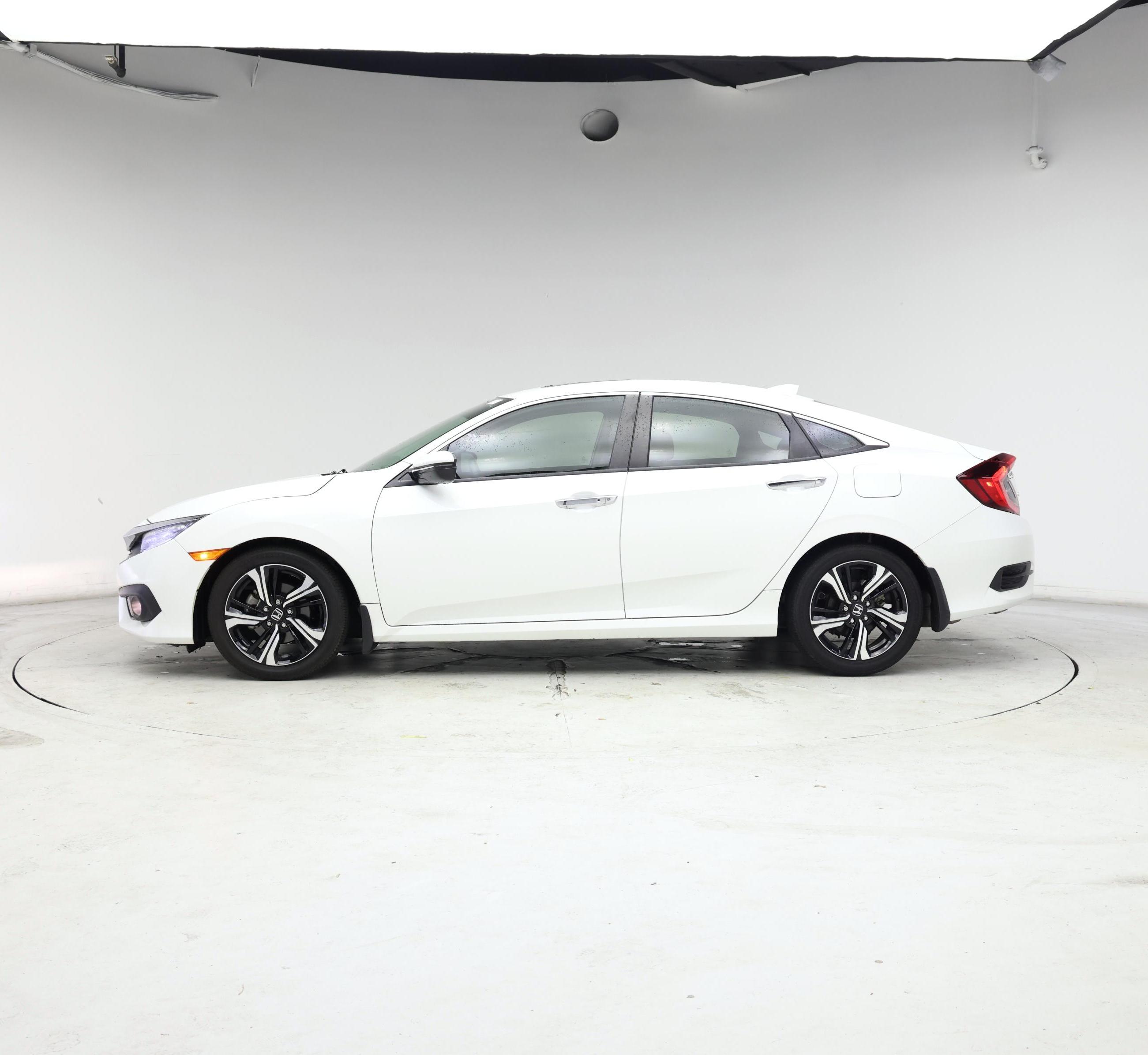 Thumbnail: 2017 Honda Civic - 3