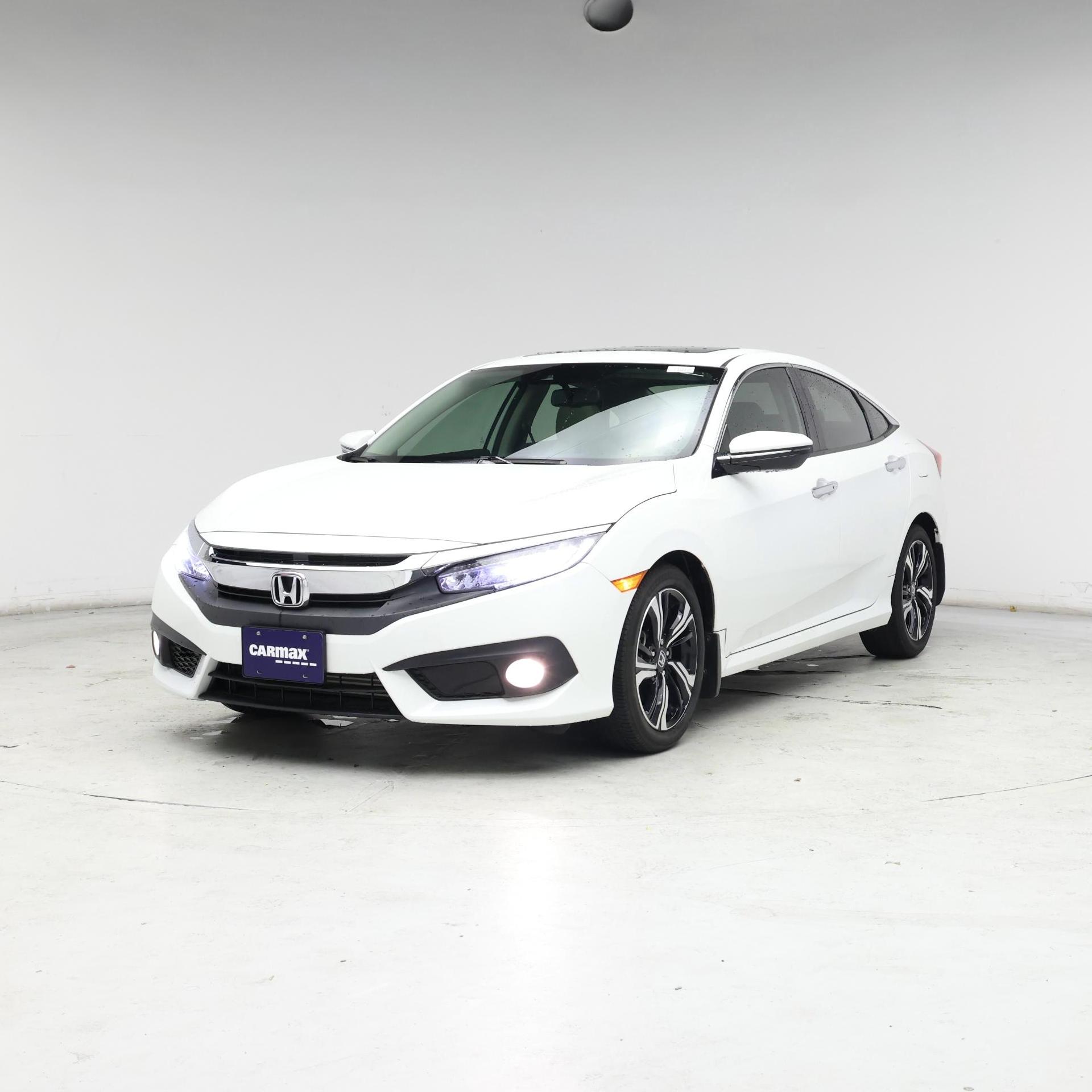 Thumbnail: 2017 Honda Civic - 4