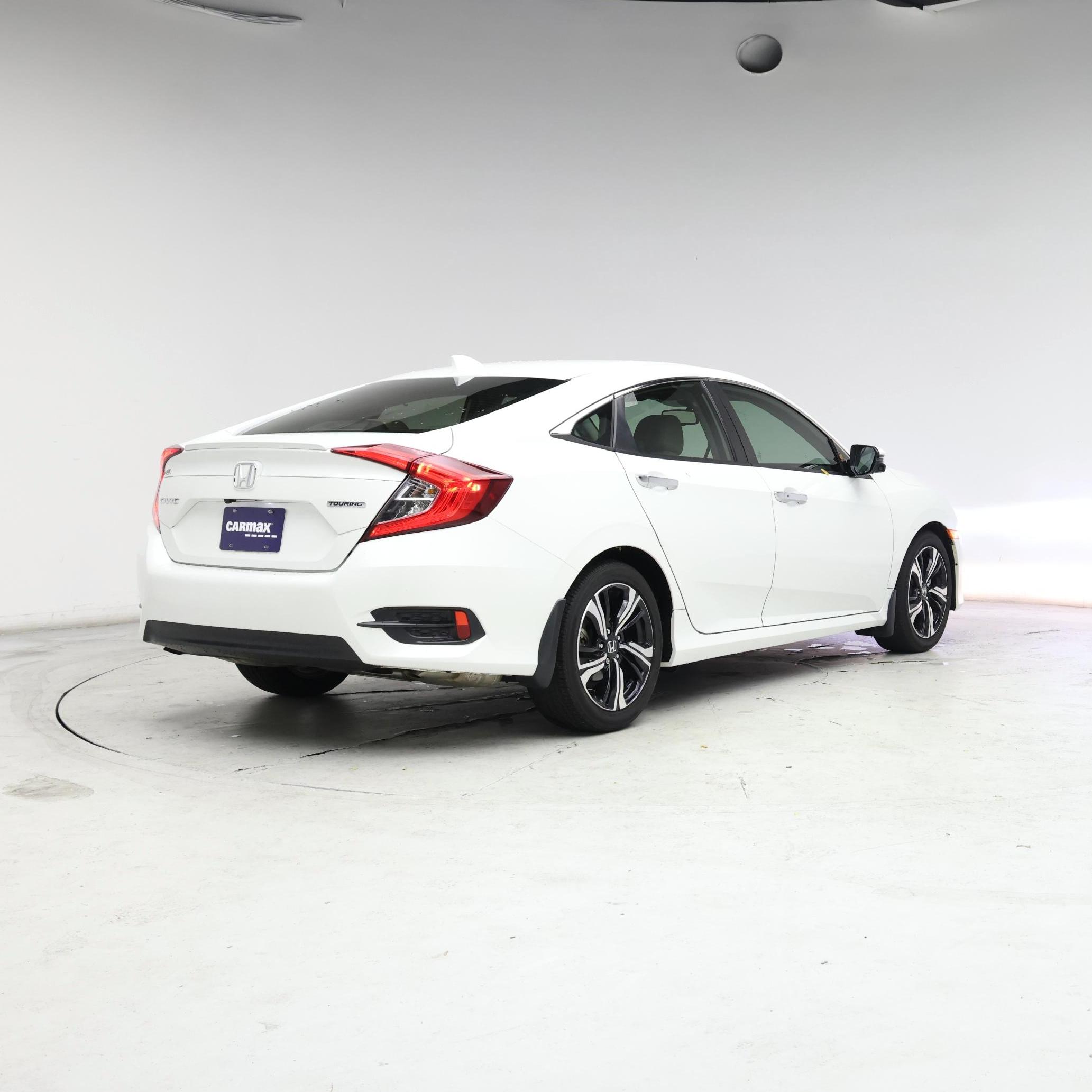 Thumbnail: 2017 Honda Civic - 8