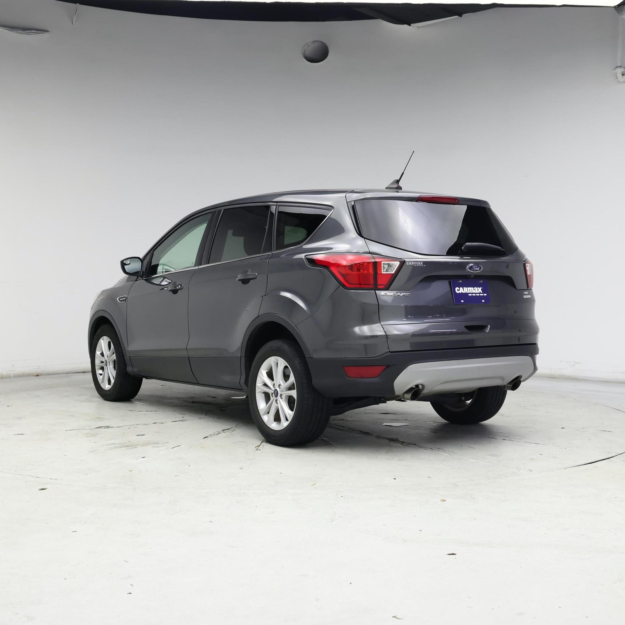 Thumbnail: 2019 Ford Escape - 2