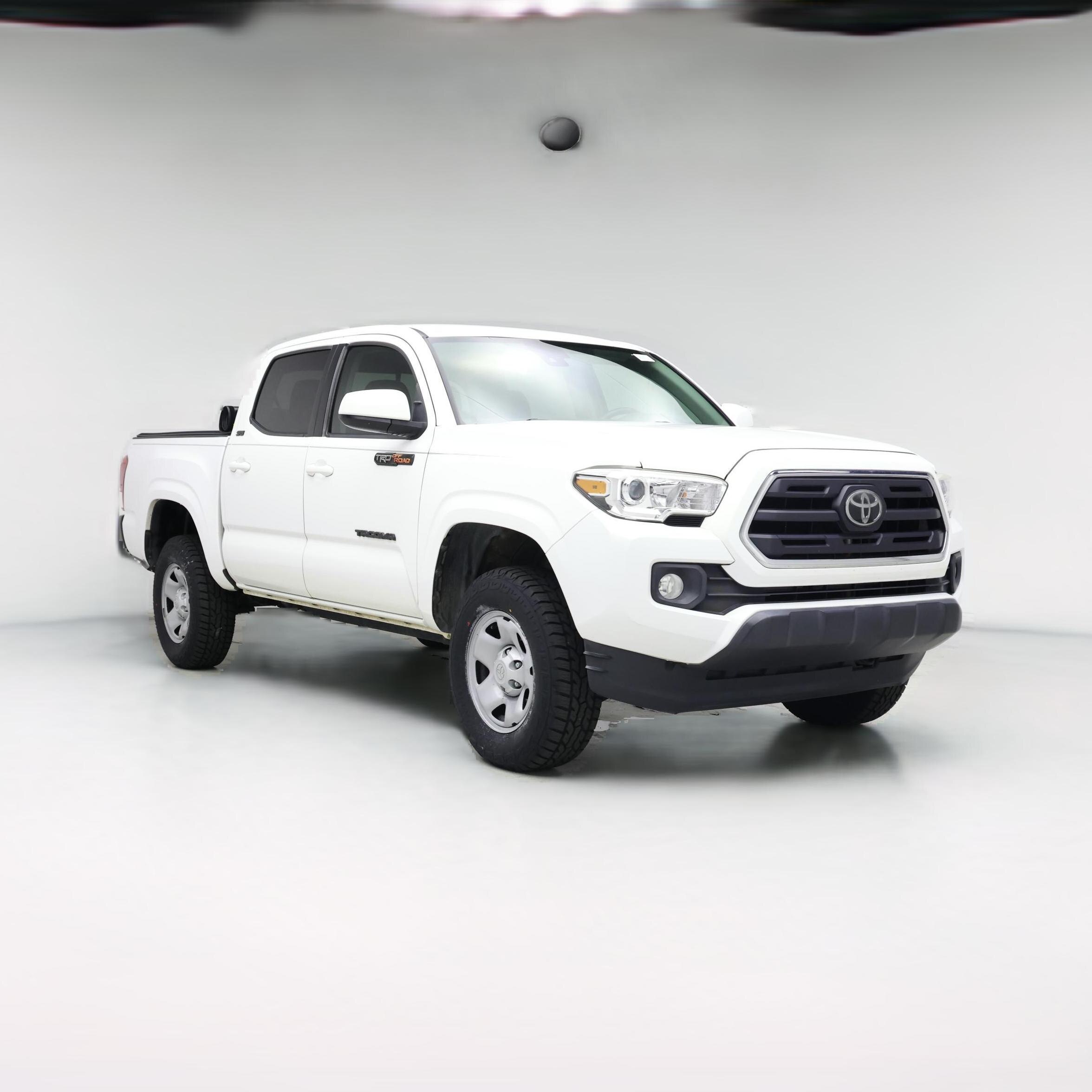 Thumbnail: 2019 Toyota Tacoma - 1