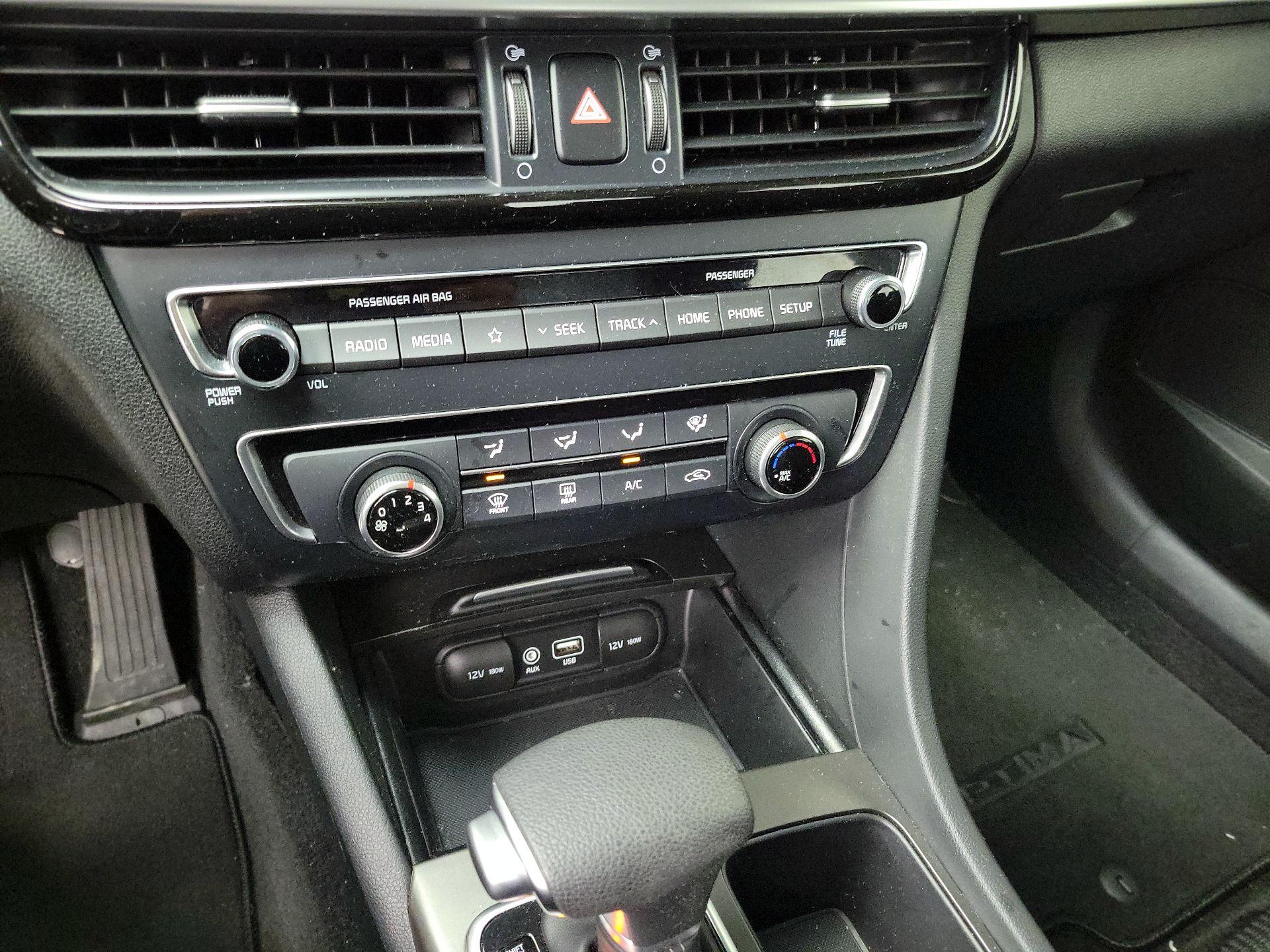 Thumbnail: 2019 Kia Optima - 16