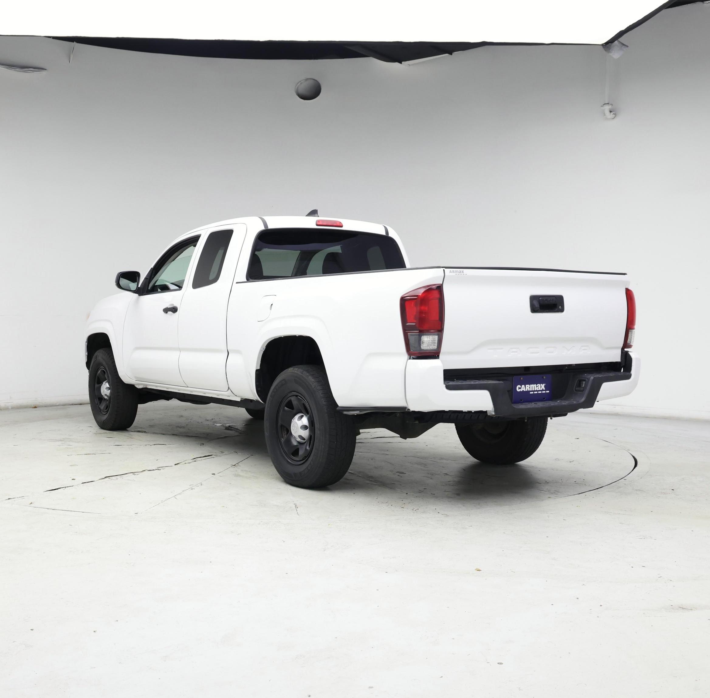 Thumbnail: 2019 Toyota Tacoma - 2