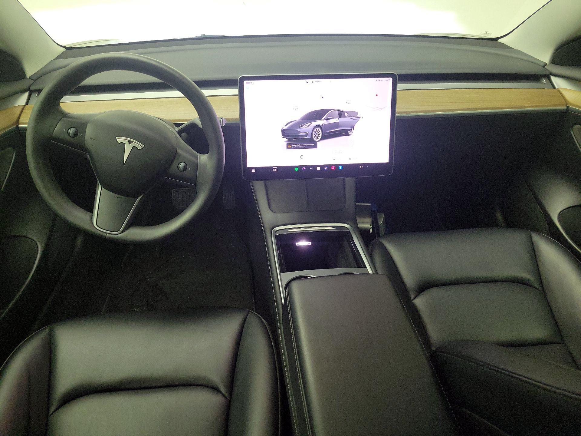 Thumbnail: 2023 Tesla Model 3 - 9