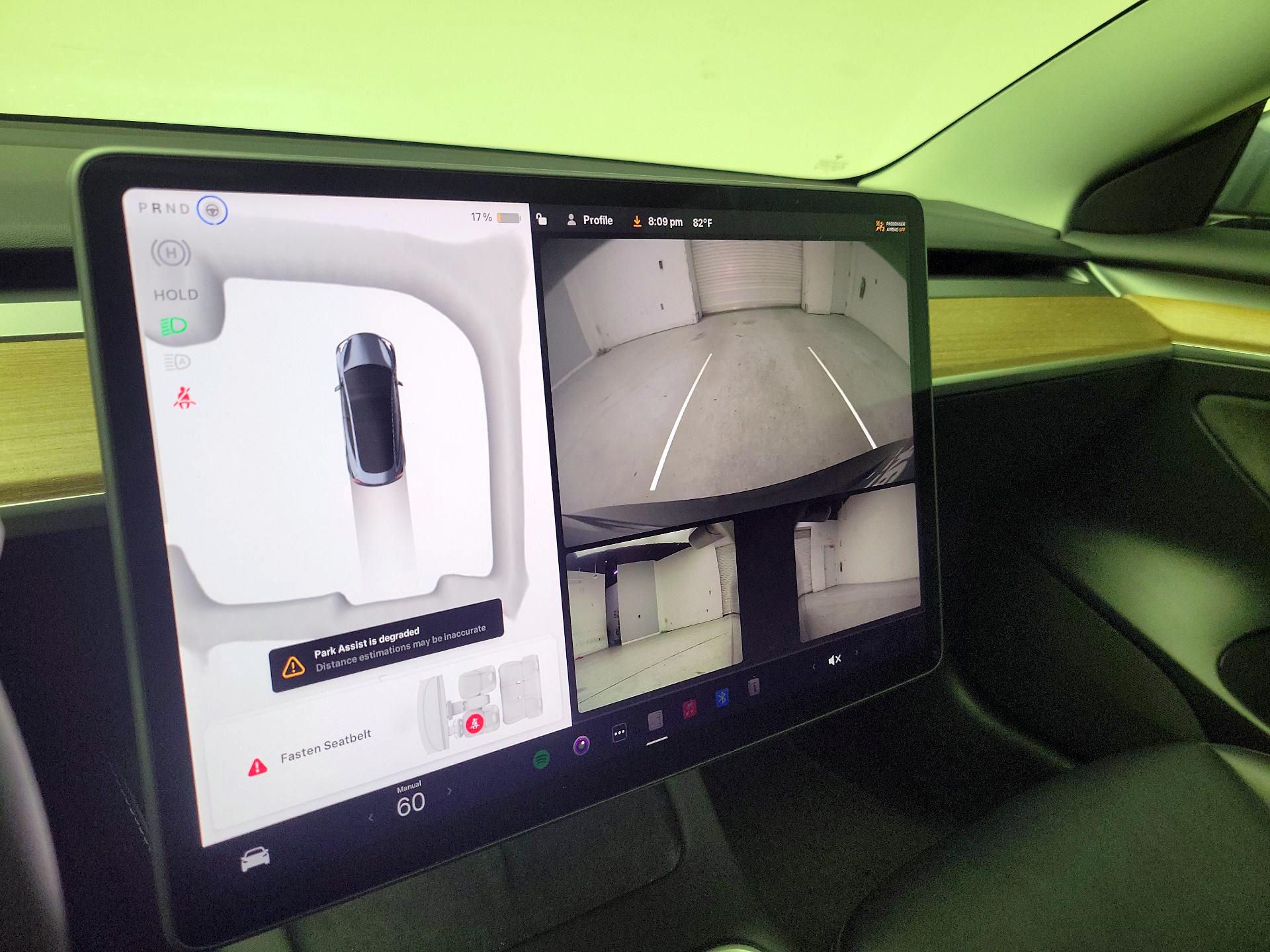 Thumbnail: 2023 Tesla Model 3 - 14