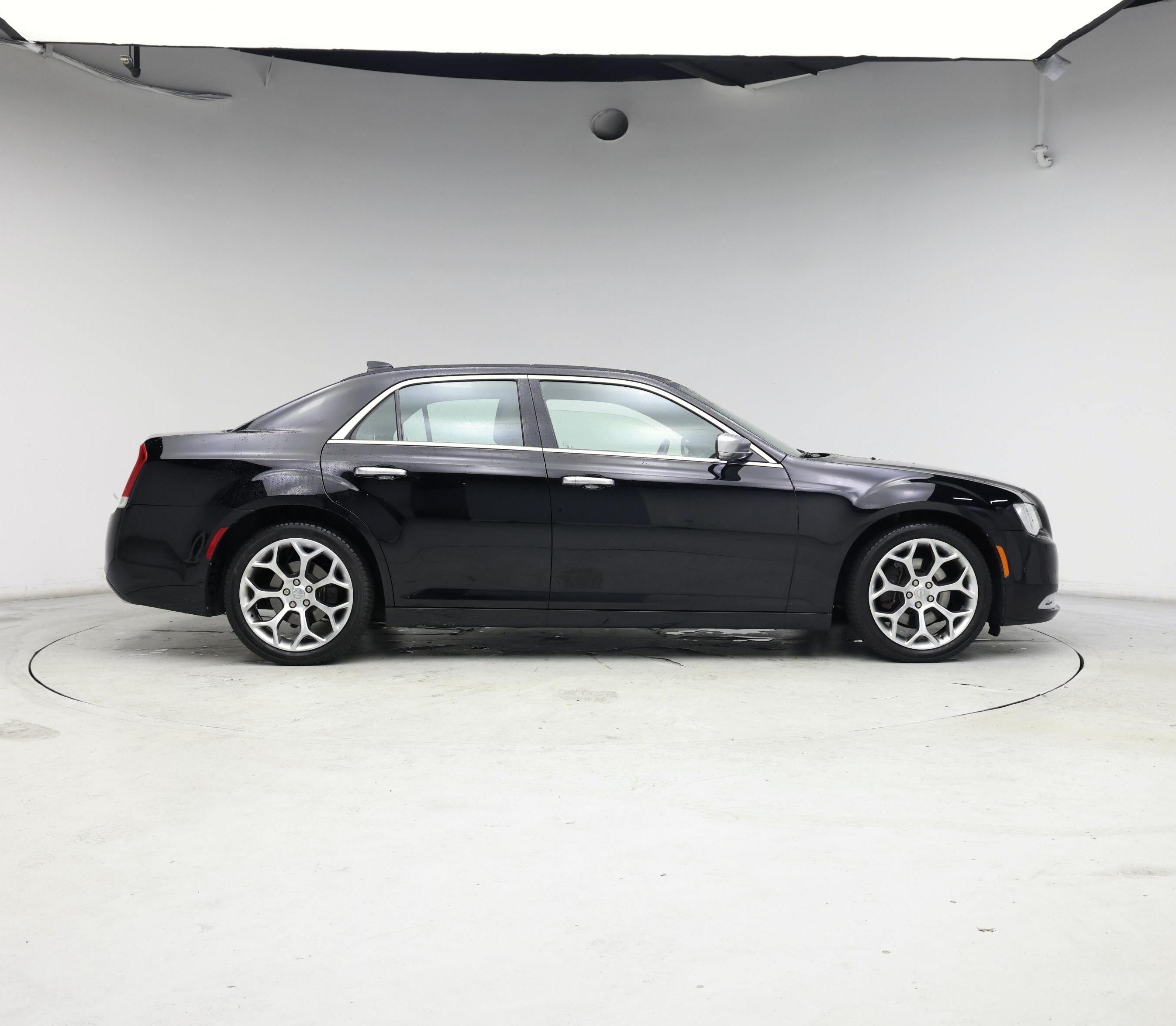 Thumbnail: 2019 Chrysler 300 - 7
