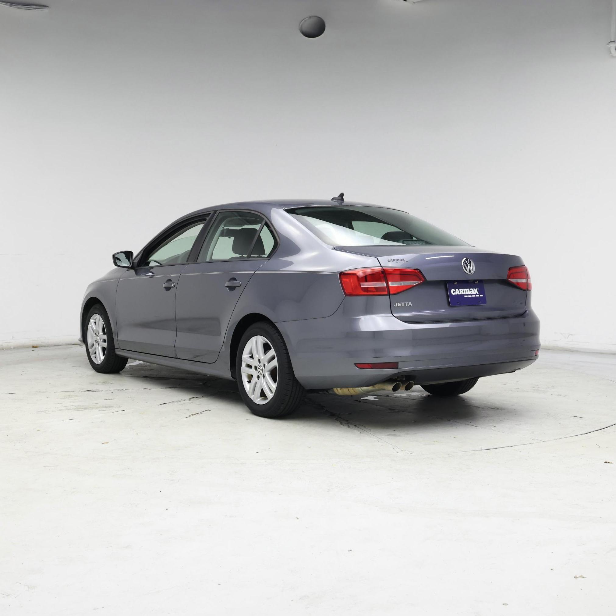 Thumbnail: 2015 Volkswagen Jetta - 2