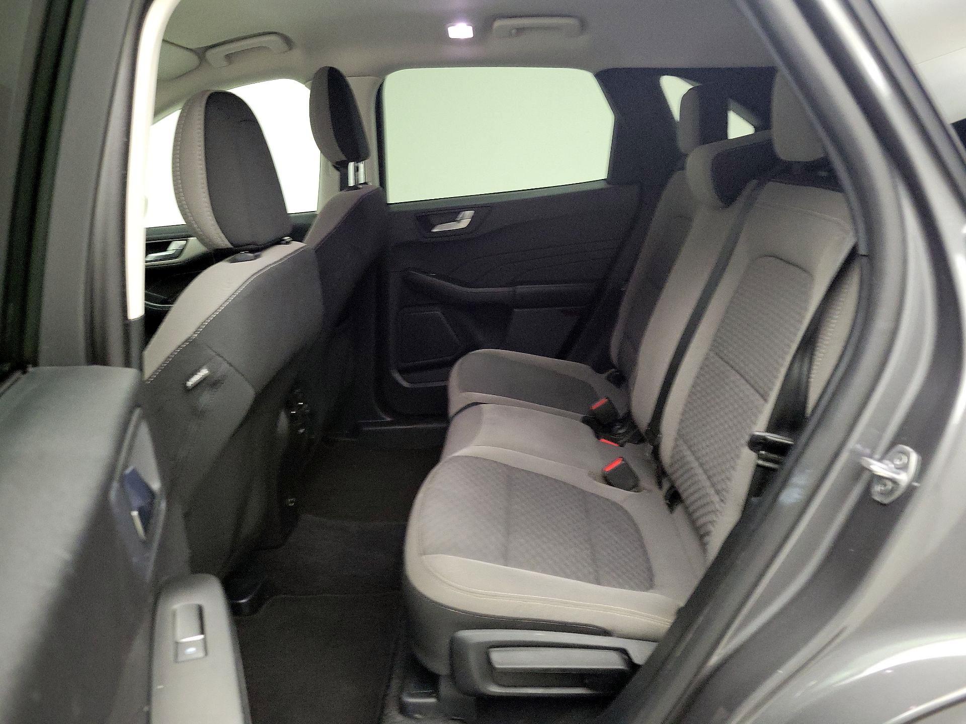 Thumbnail: 2021 Ford Escape - 19