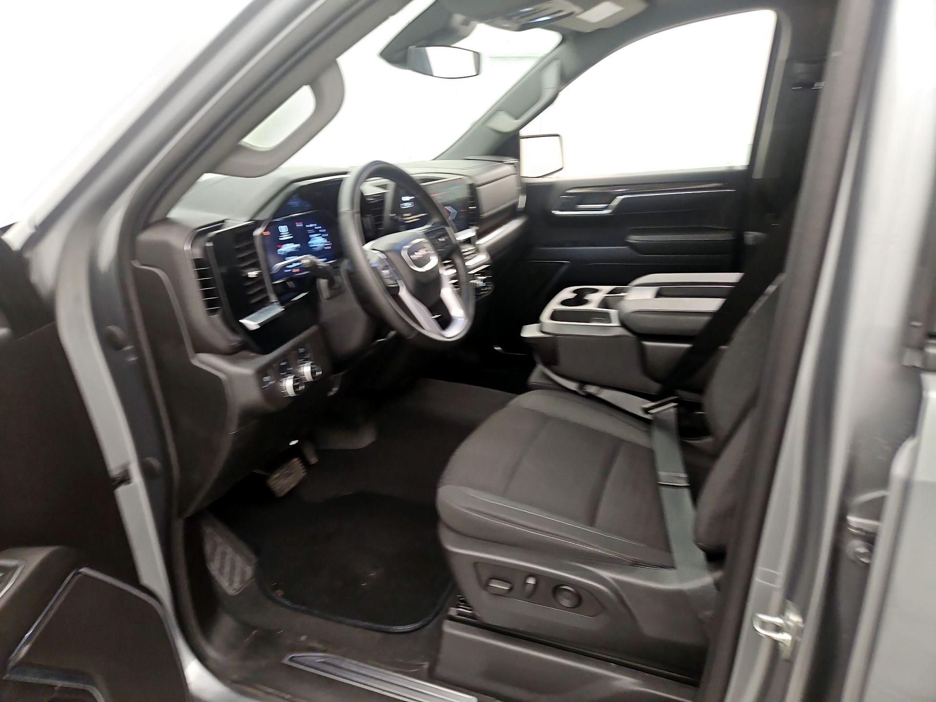 Thumbnail: 2023 GMC Sierra 1500 - 11