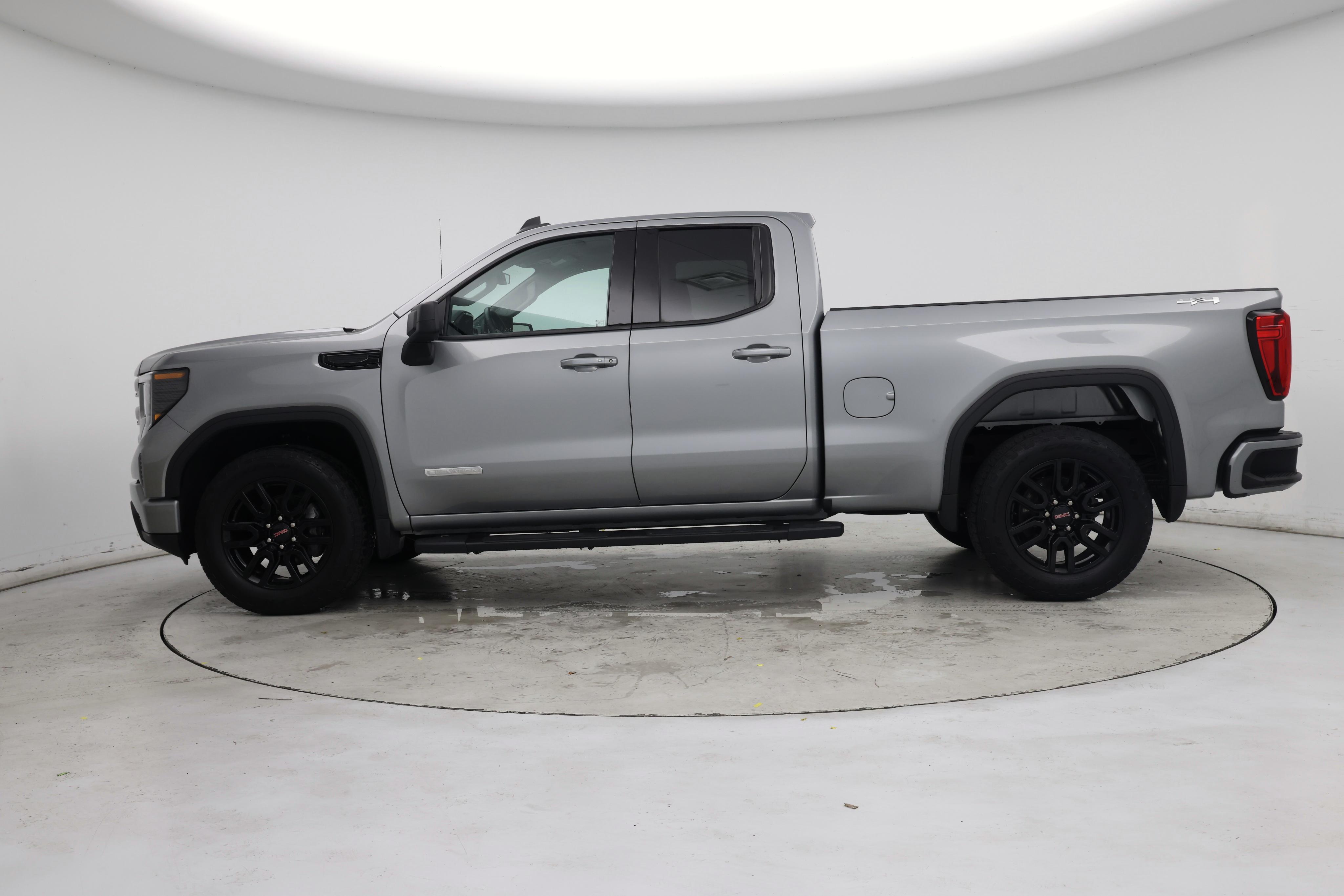 Thumbnail: 2023 GMC Sierra 1500 - 3