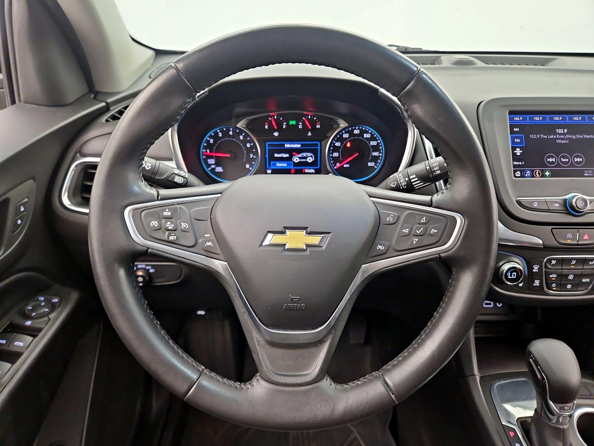 Thumbnail: 2022 Chevrolet Equinox - 10
