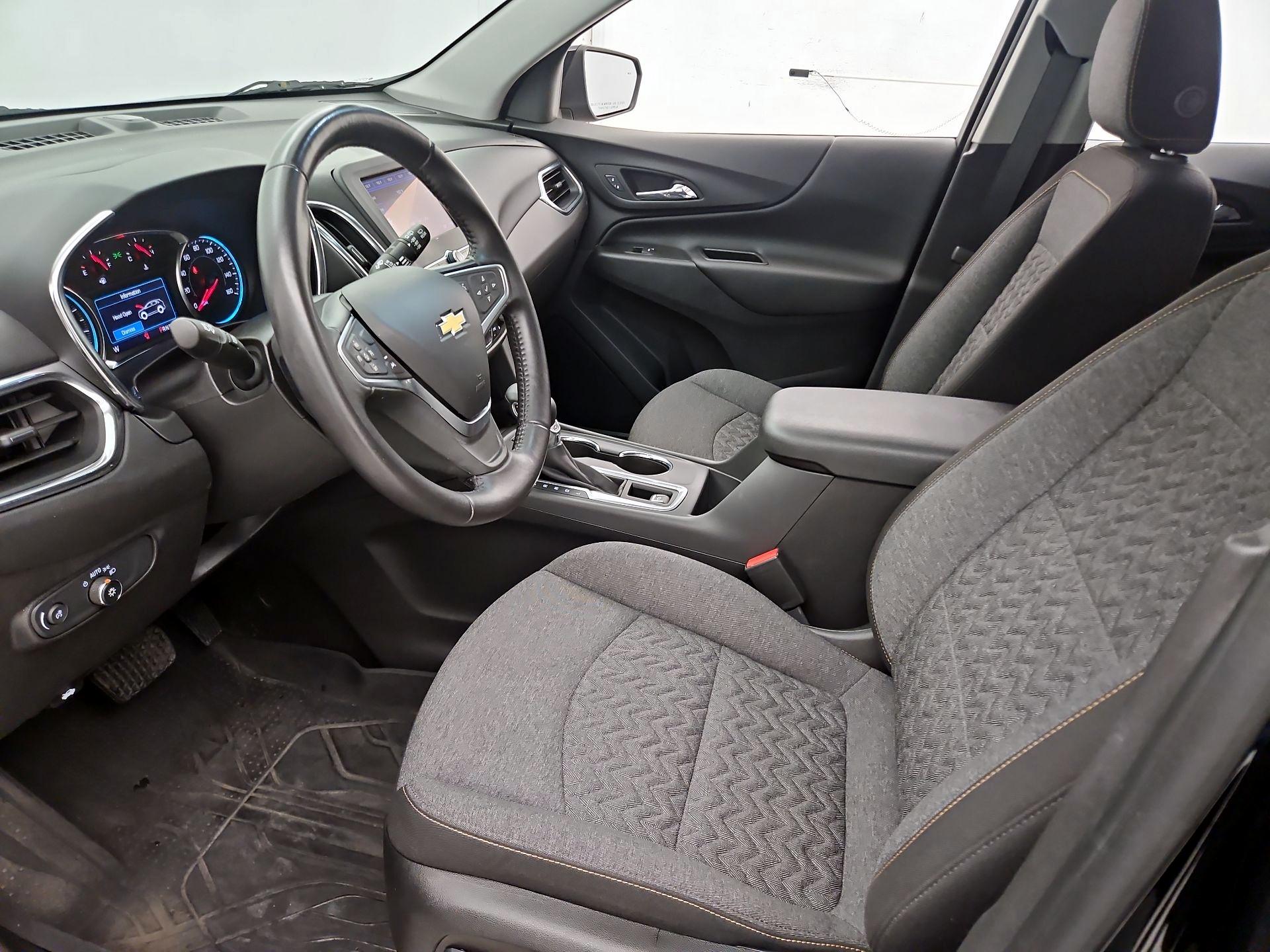 Thumbnail: 2022 Chevrolet Equinox - 11