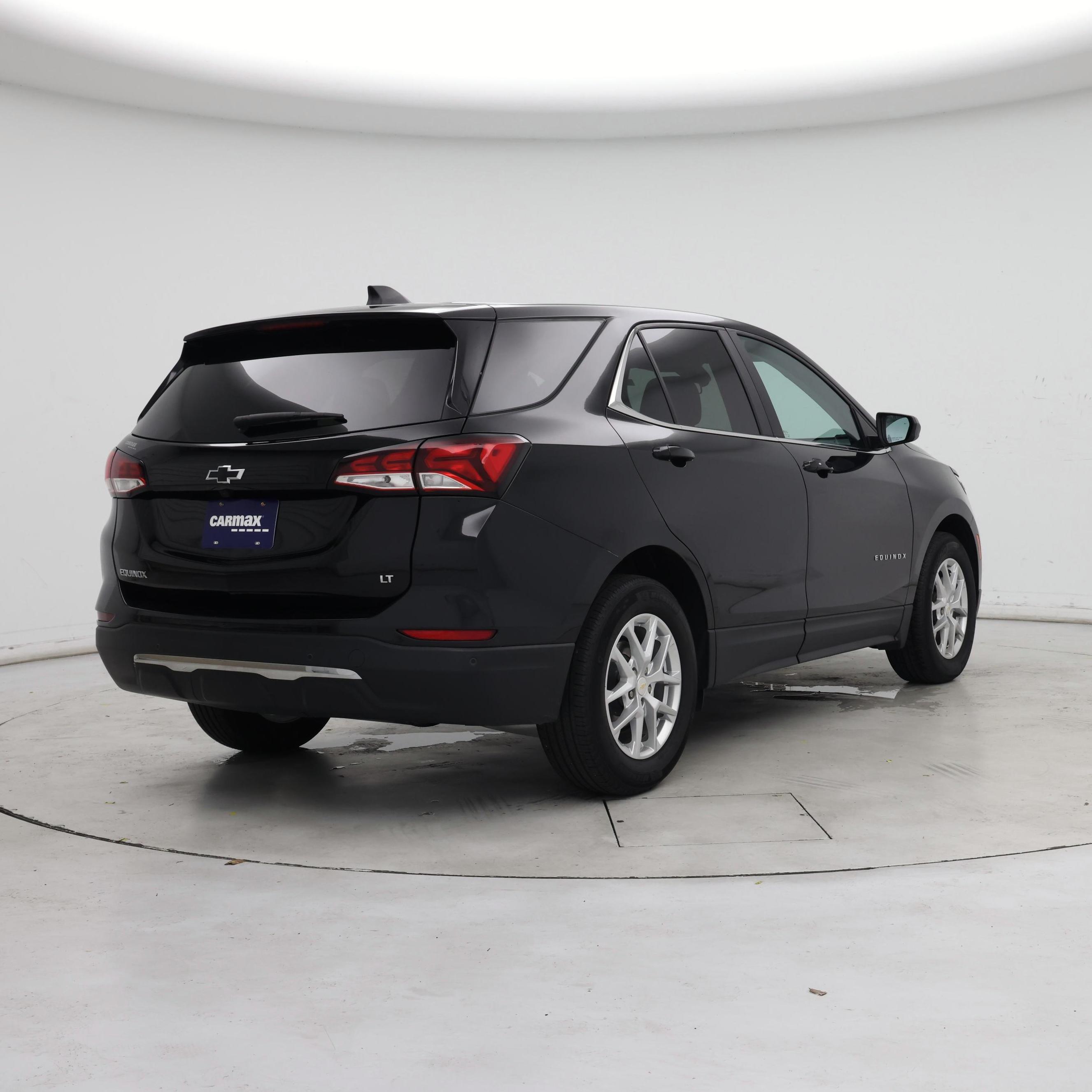 Thumbnail: 2022 Chevrolet Equinox - 8