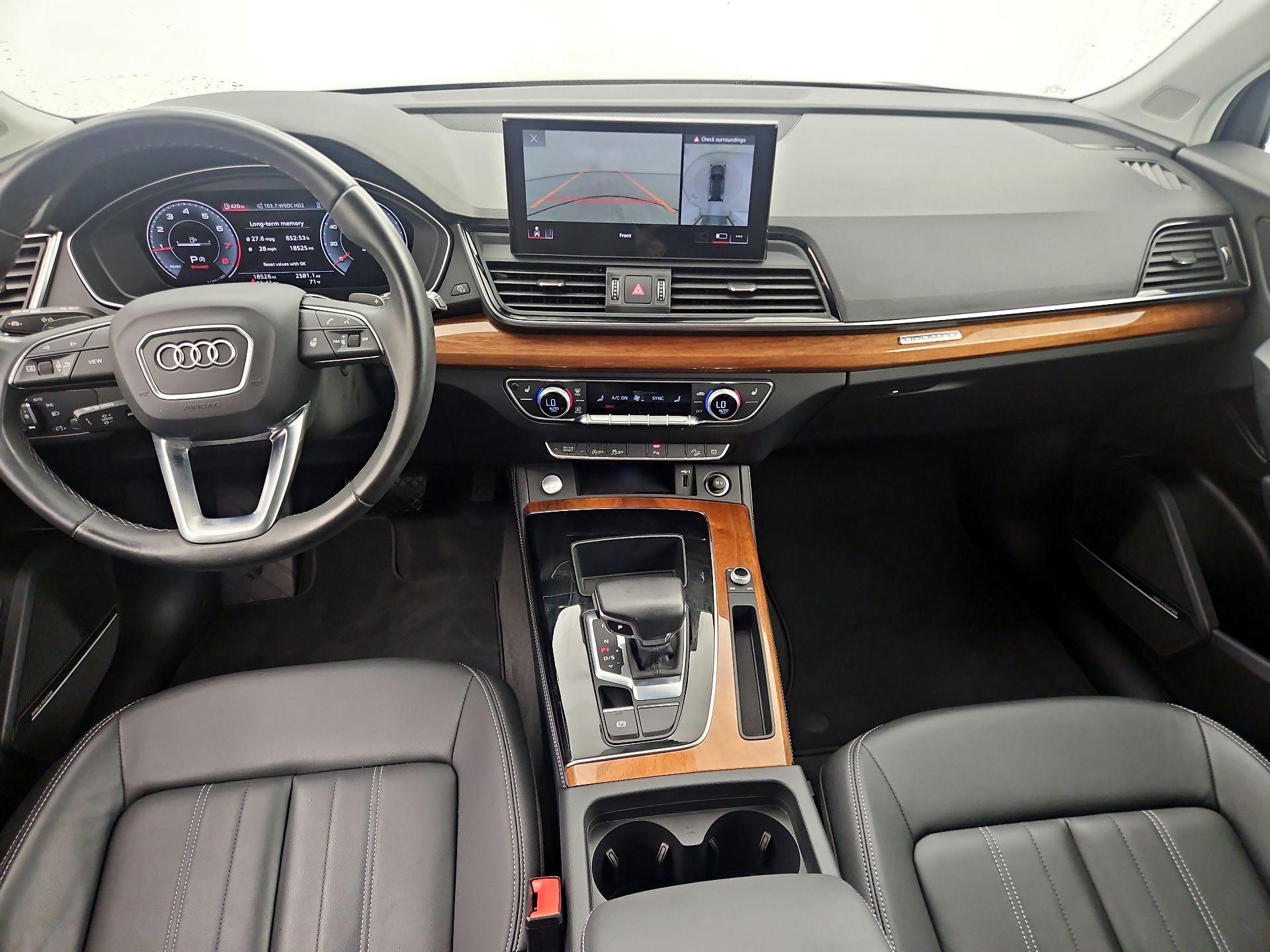 Thumbnail: 2023 Audi Q5 - 9