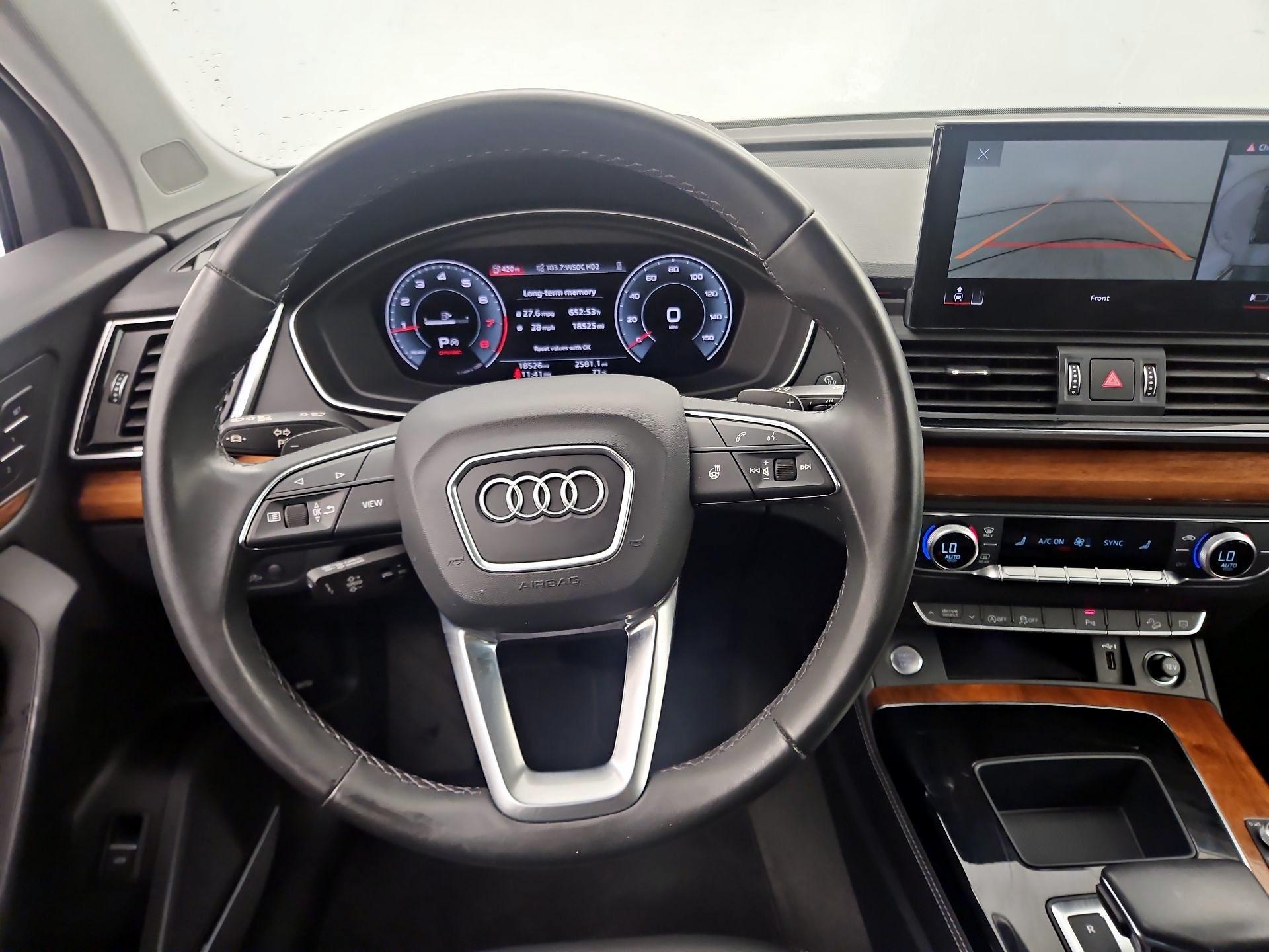 Thumbnail: 2023 Audi Q5 - 10
