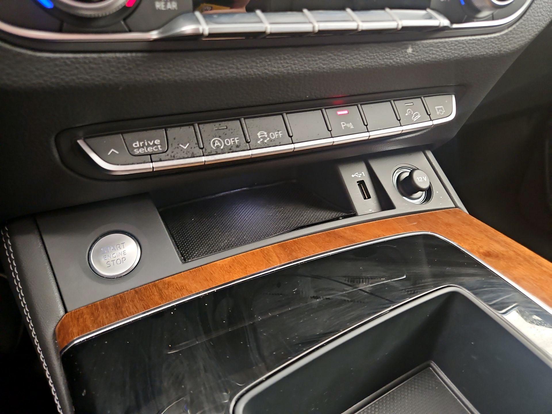 Thumbnail: 2023 Audi Q5 - 18