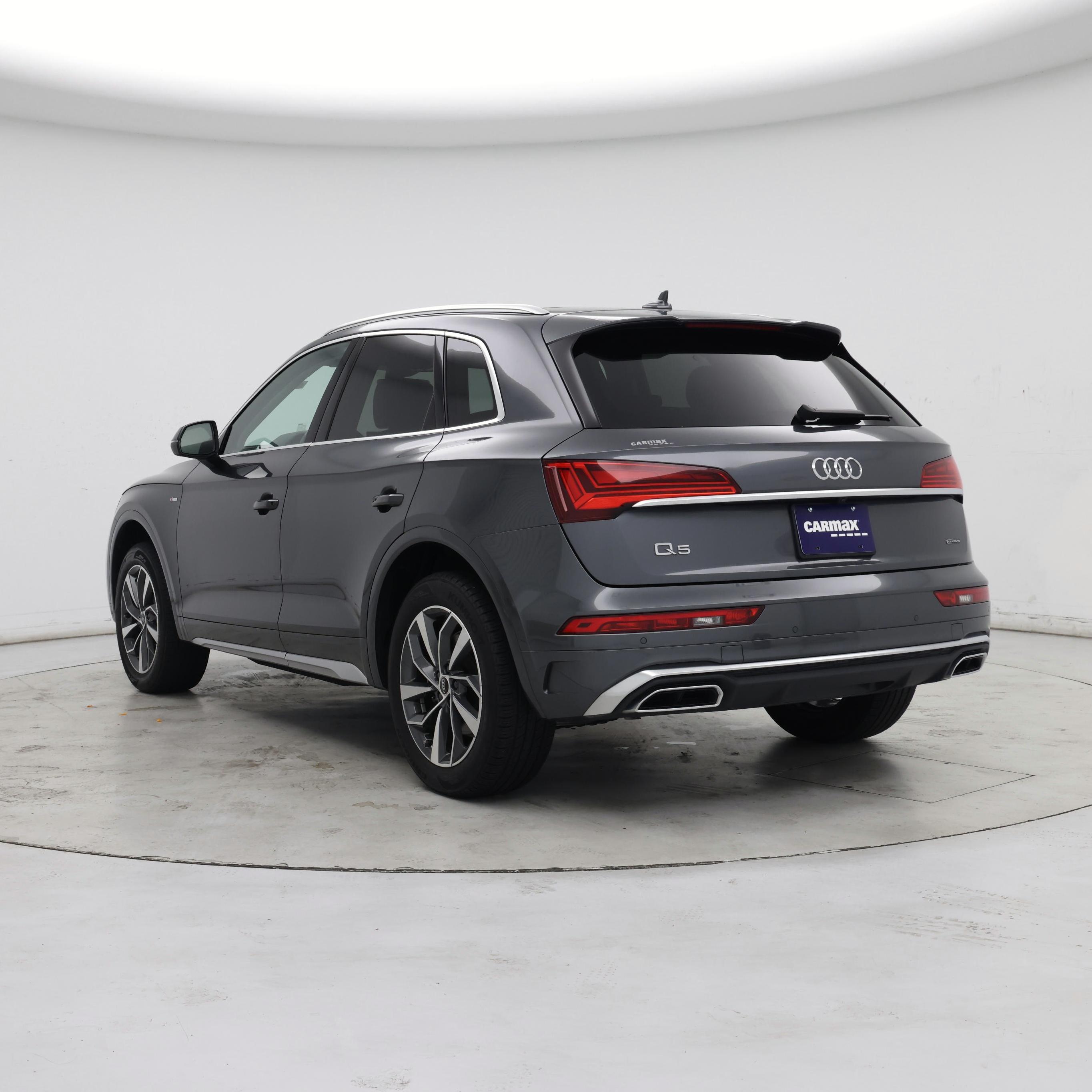 Thumbnail: 2023 Audi Q5 - 2