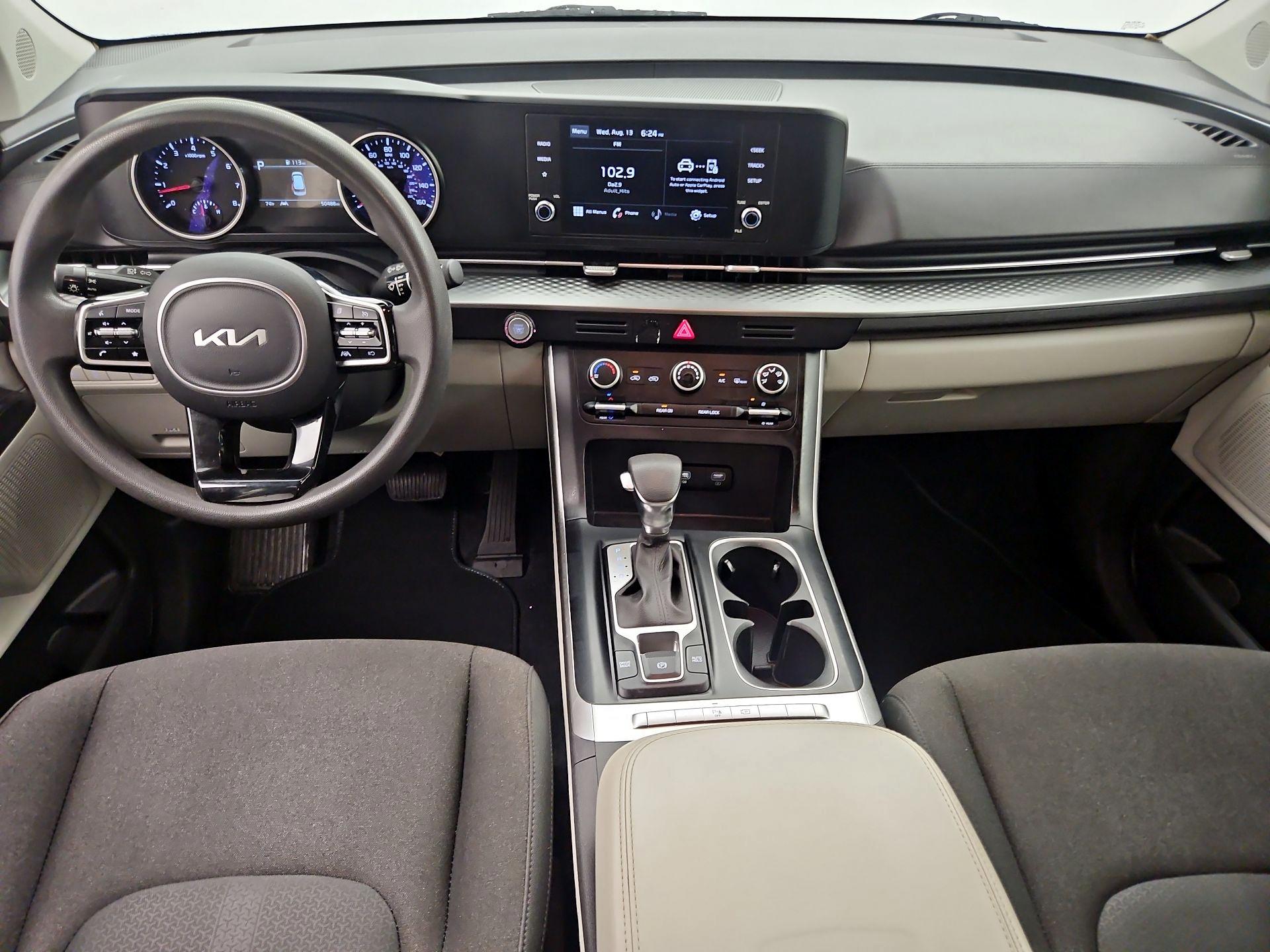 Thumbnail: 2022 Kia Carnival - 9