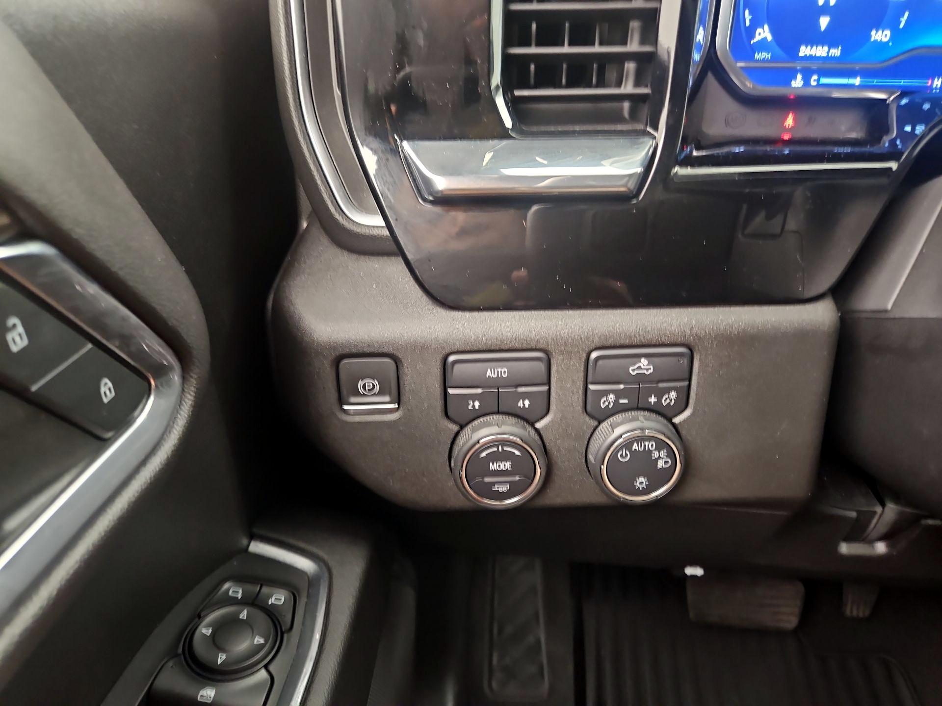 Thumbnail: 2023 Chevrolet Silverado 1500 - 13