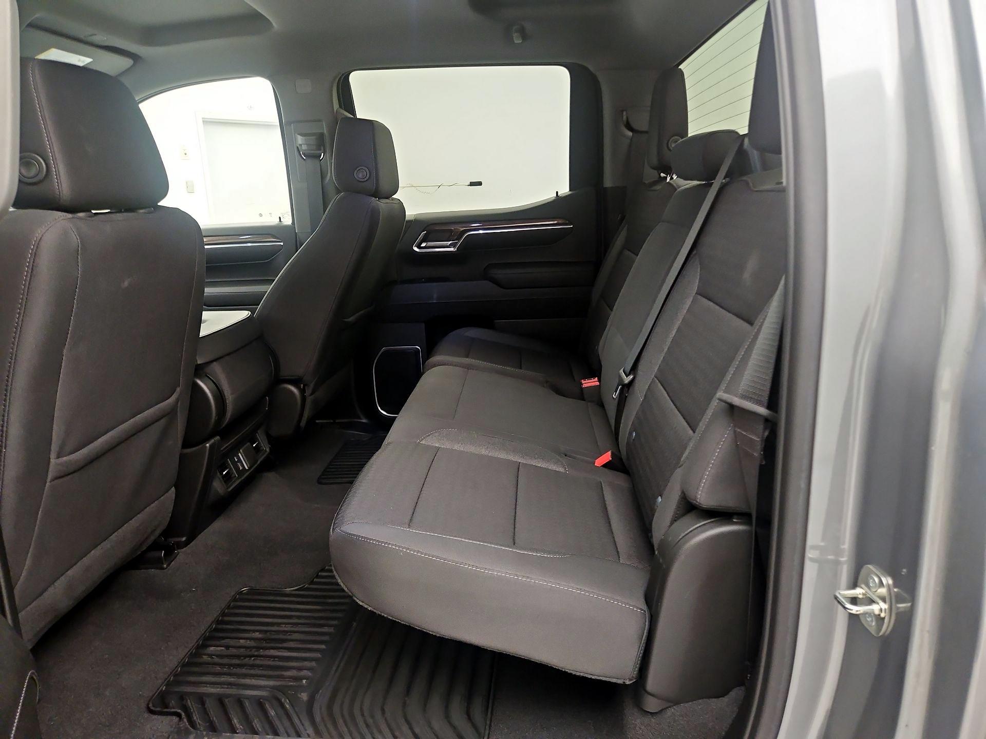 Thumbnail: 2023 Chevrolet Silverado 1500 - 20