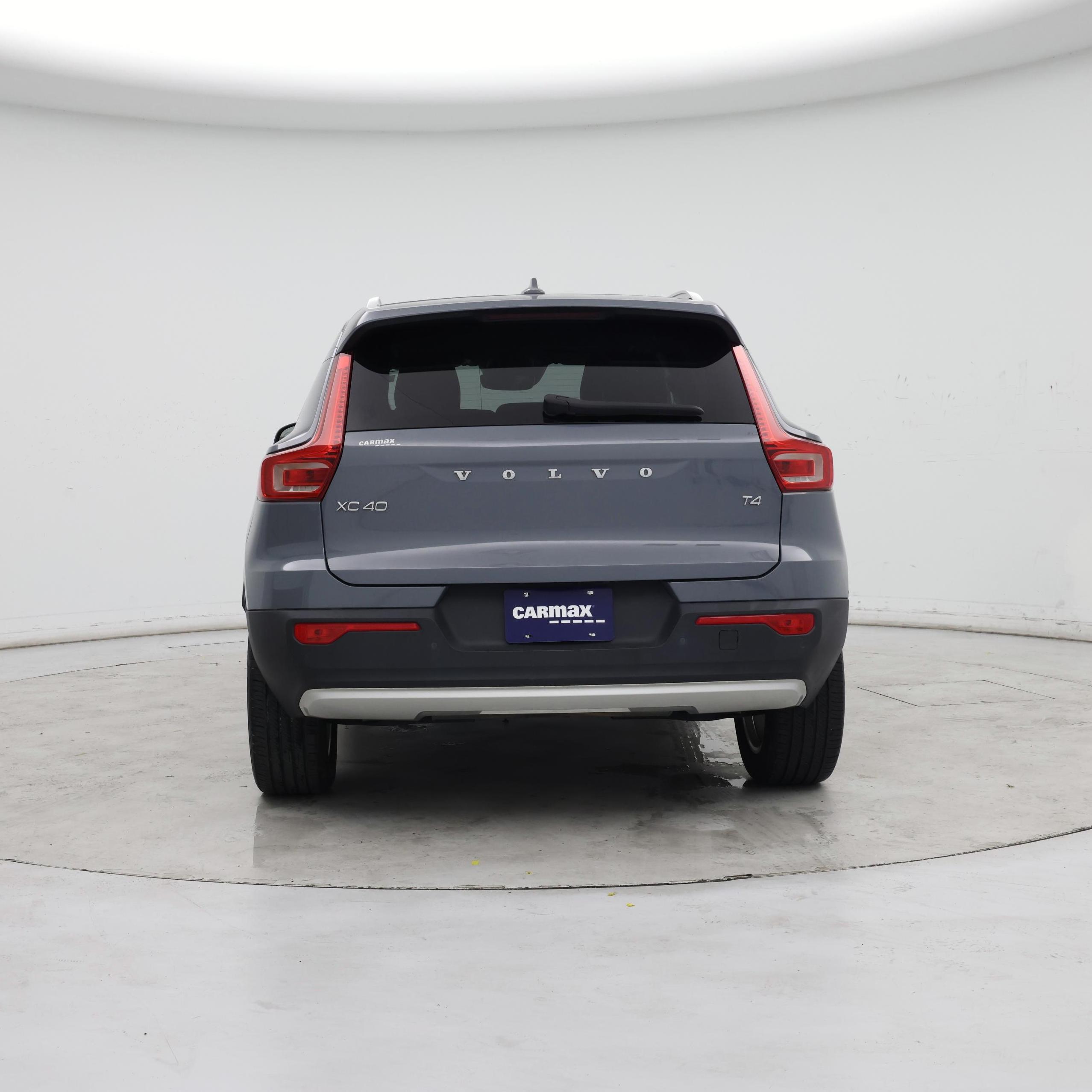 Thumbnail: 2022 Volvo XC40 - 6