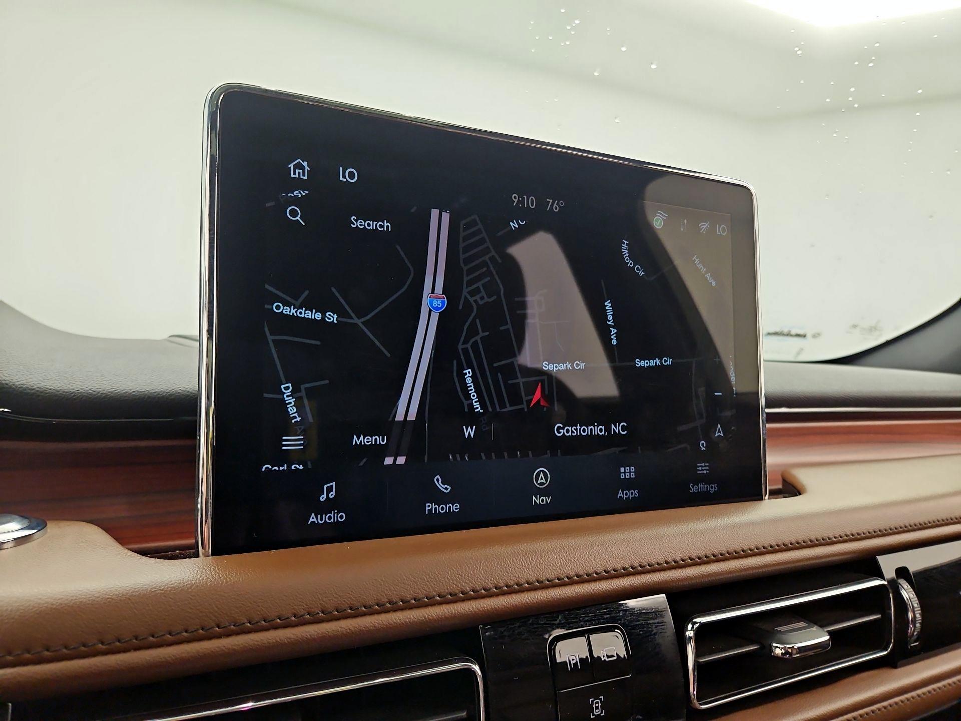Thumbnail: 2022 Lincoln Aviator - 14