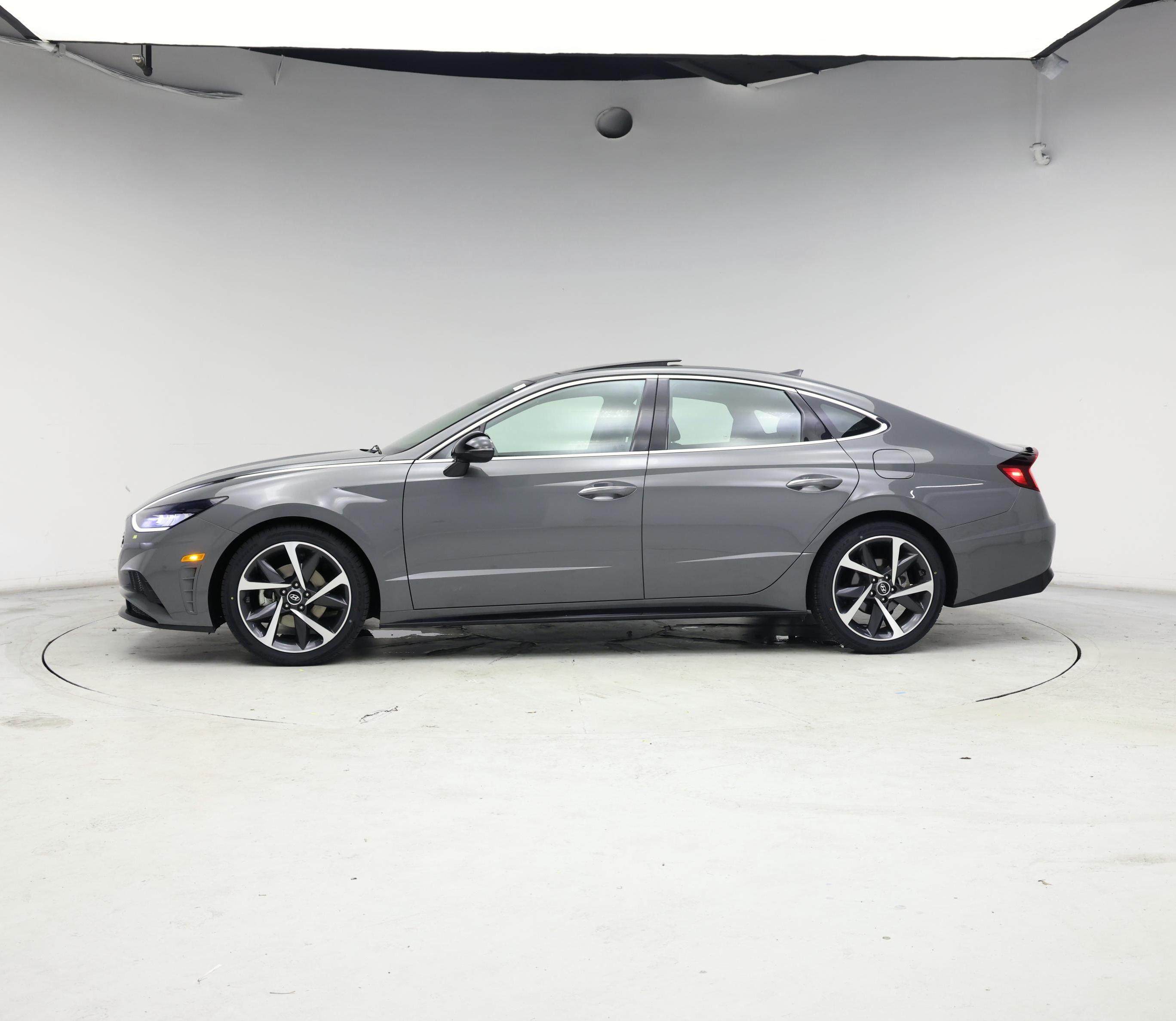 Thumbnail: 2022 Hyundai Sonata - 3