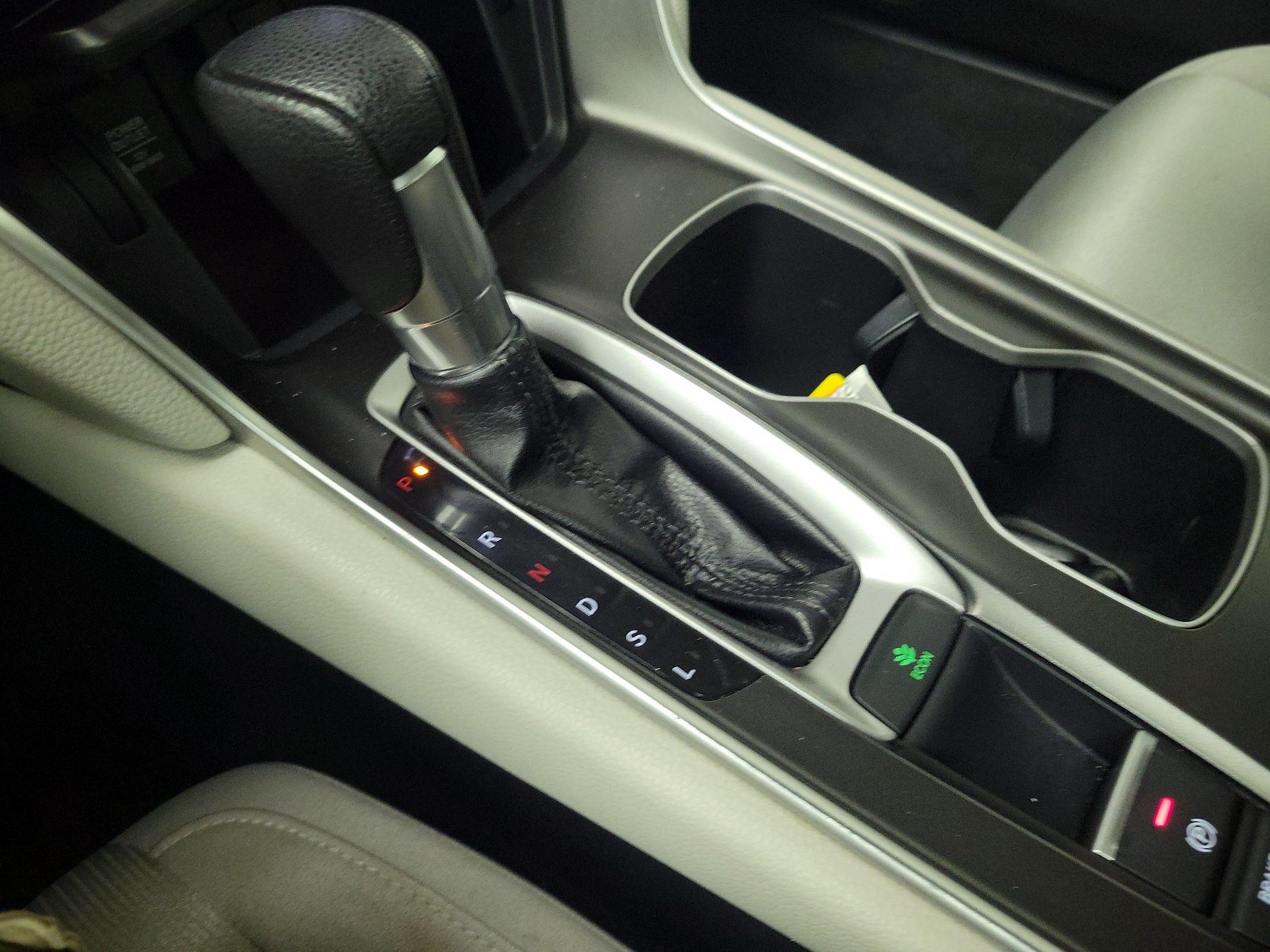 Thumbnail: 2020 Honda Accord - 17