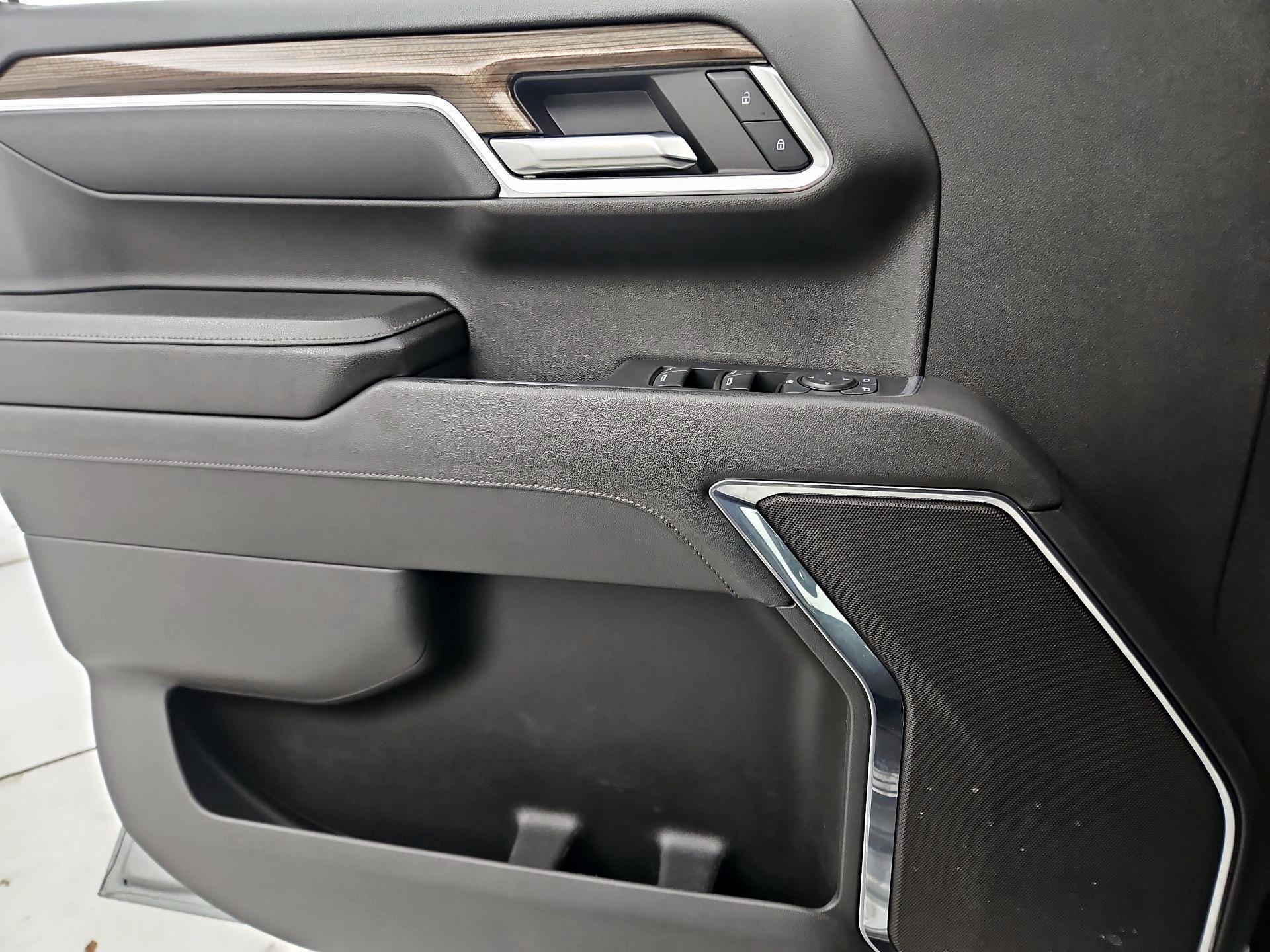 Thumbnail: 2023 Chevrolet Silverado 1500 - 12