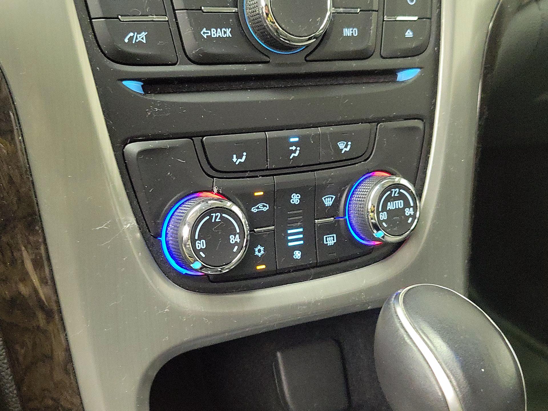 Thumbnail: 2015 Buick Verano - 16