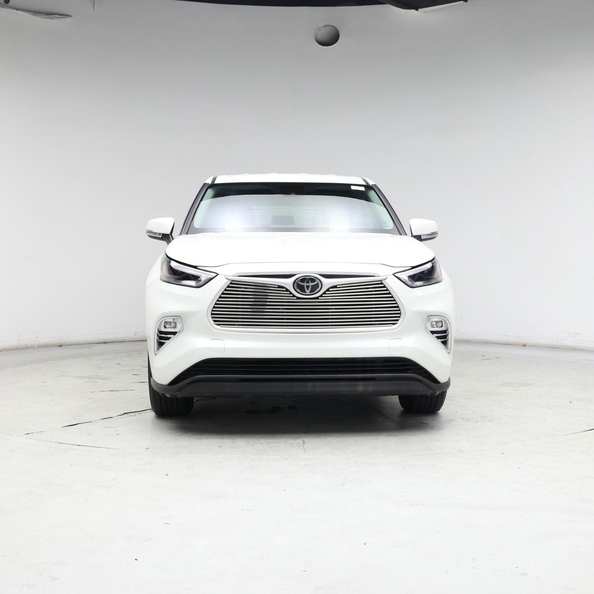 Thumbnail: 2021 Toyota Highlander - 5