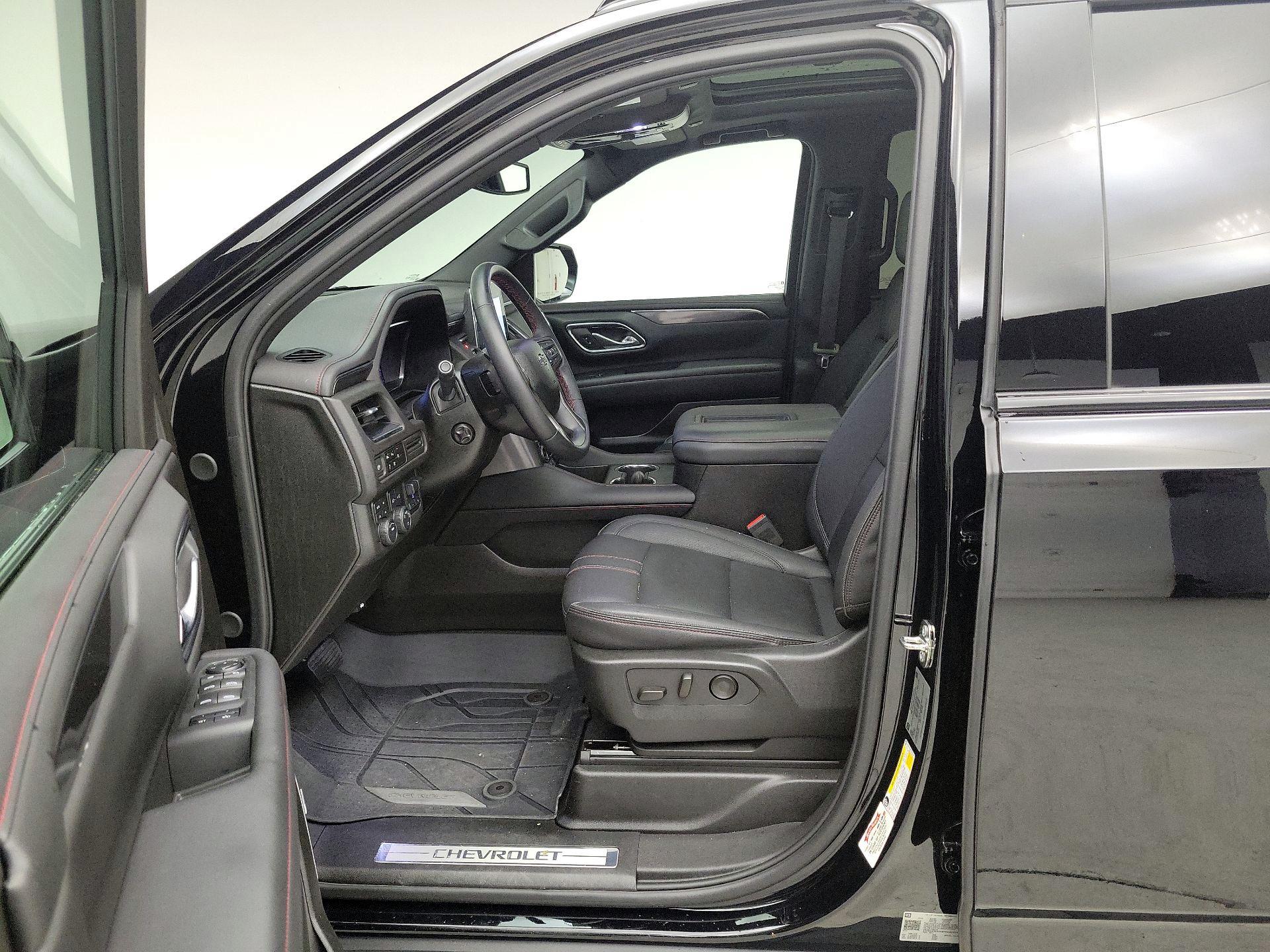 Thumbnail: 2023 Chevrolet Tahoe - 11