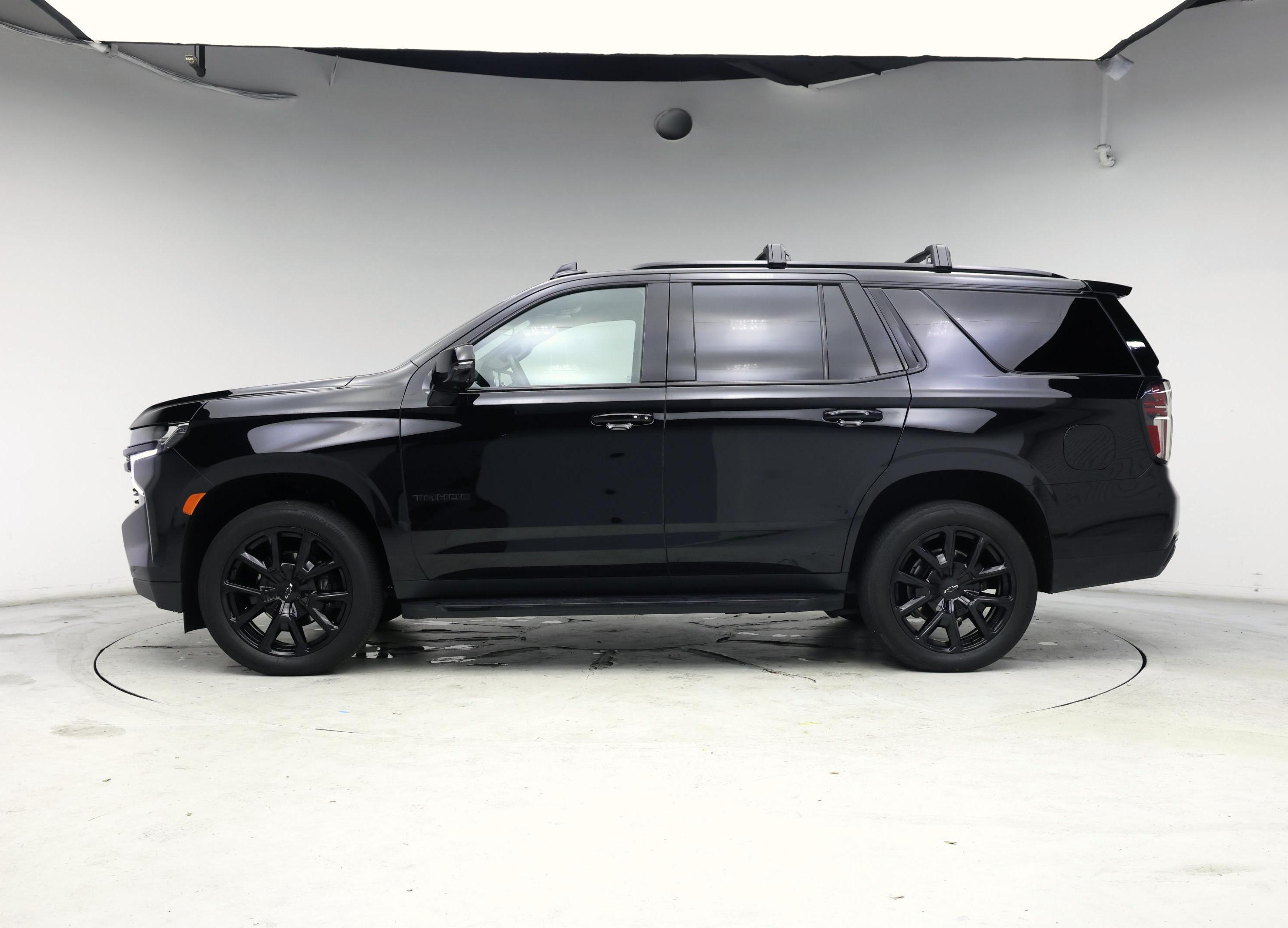 Thumbnail: 2023 Chevrolet Tahoe - 3