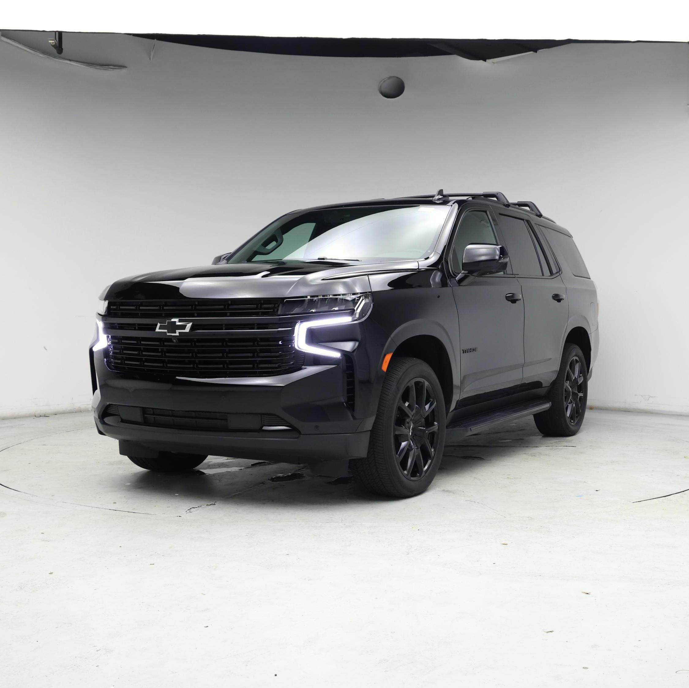 Thumbnail: 2023 Chevrolet Tahoe - 4