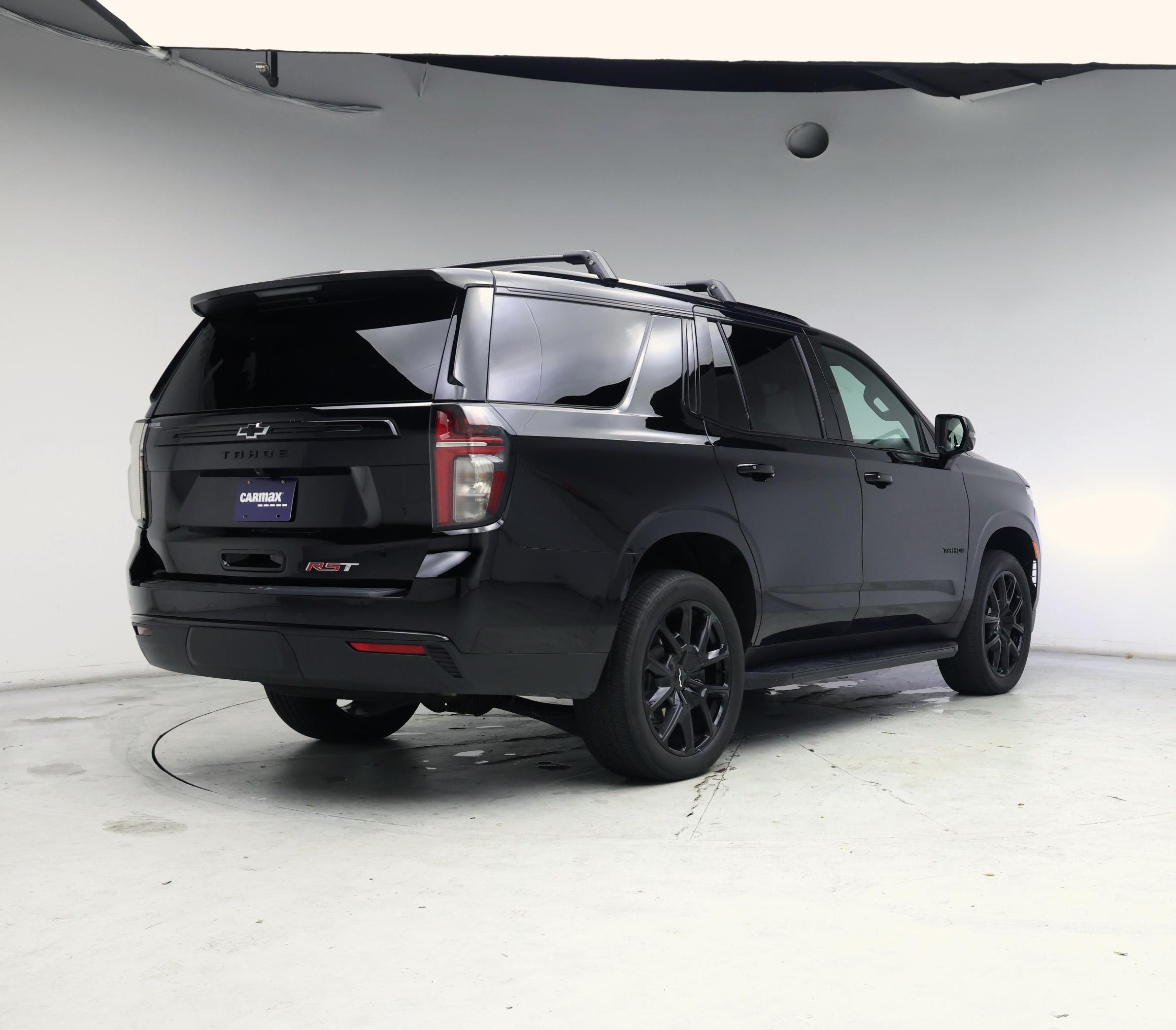 Thumbnail: 2023 Chevrolet Tahoe - 8
