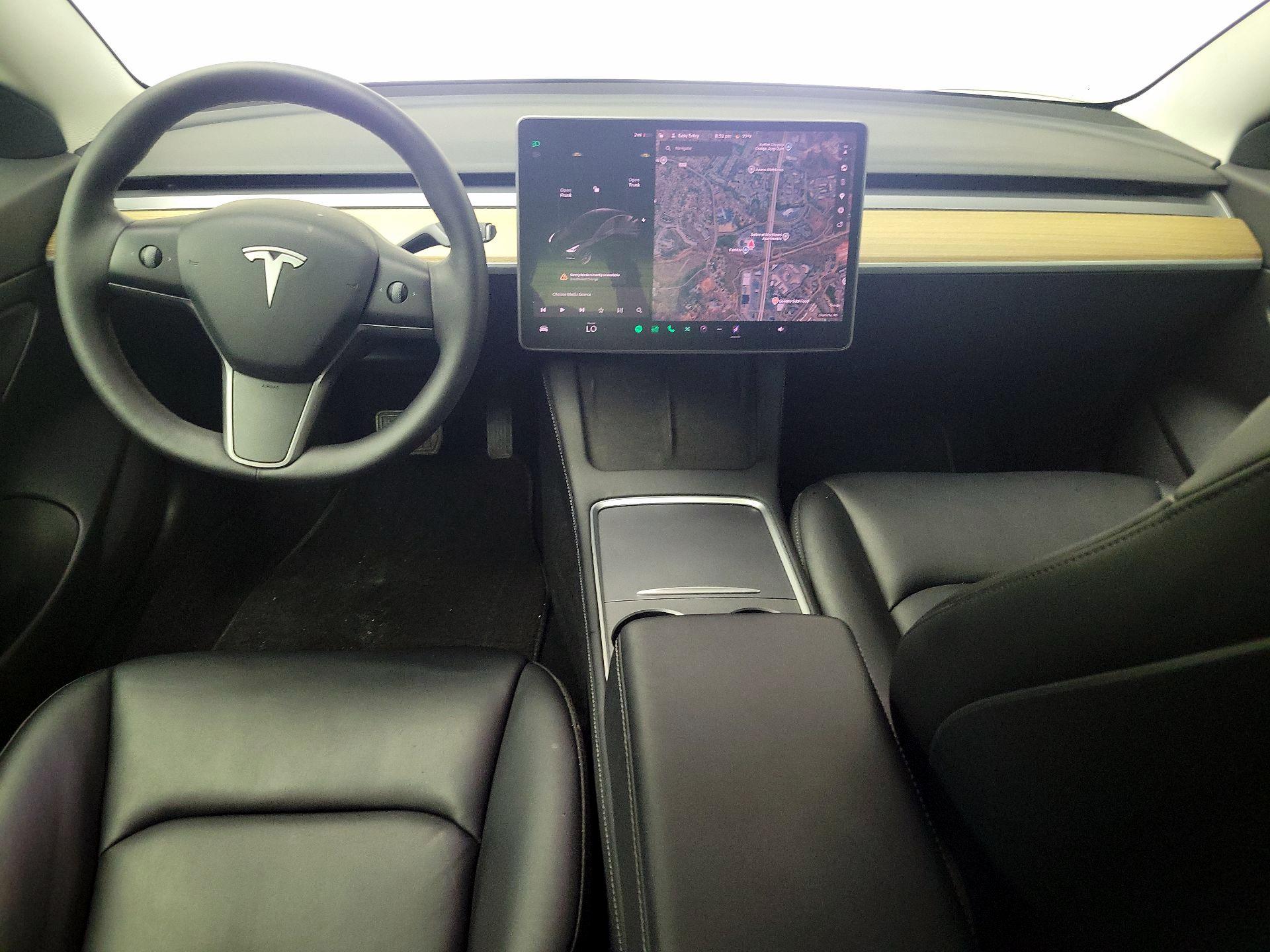 Thumbnail: 2021 Tesla Model 3 - 9