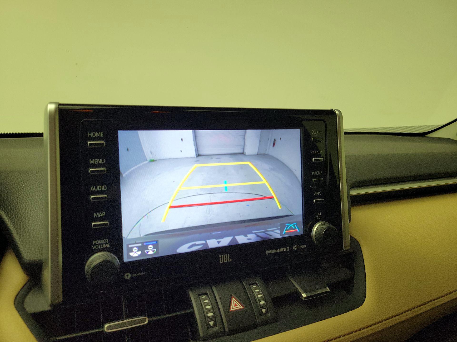 Thumbnail: 2019 Toyota RAV4 - 14